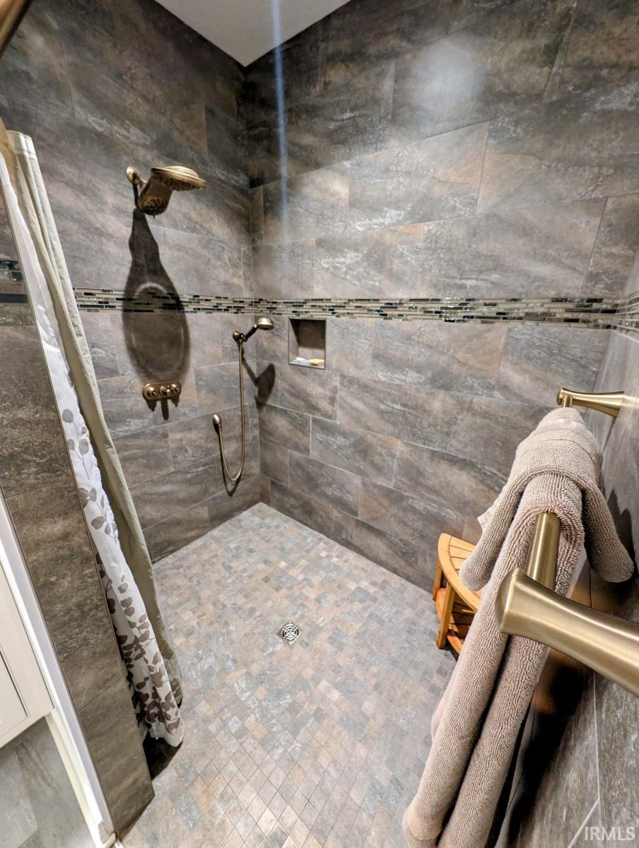 Photo 17 of 9344 Garman Road