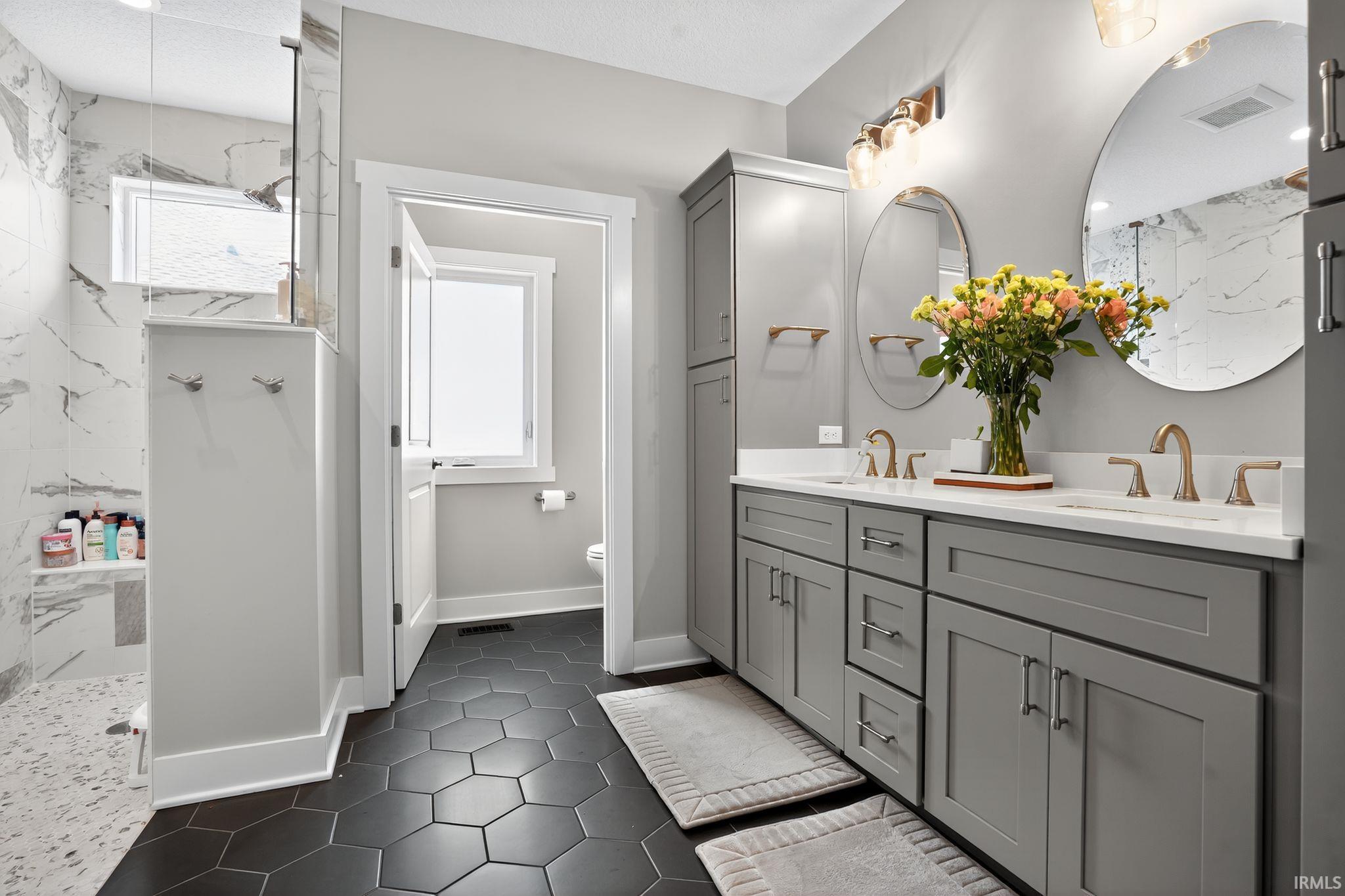 Photo 15 of 15189 Cranwood Court