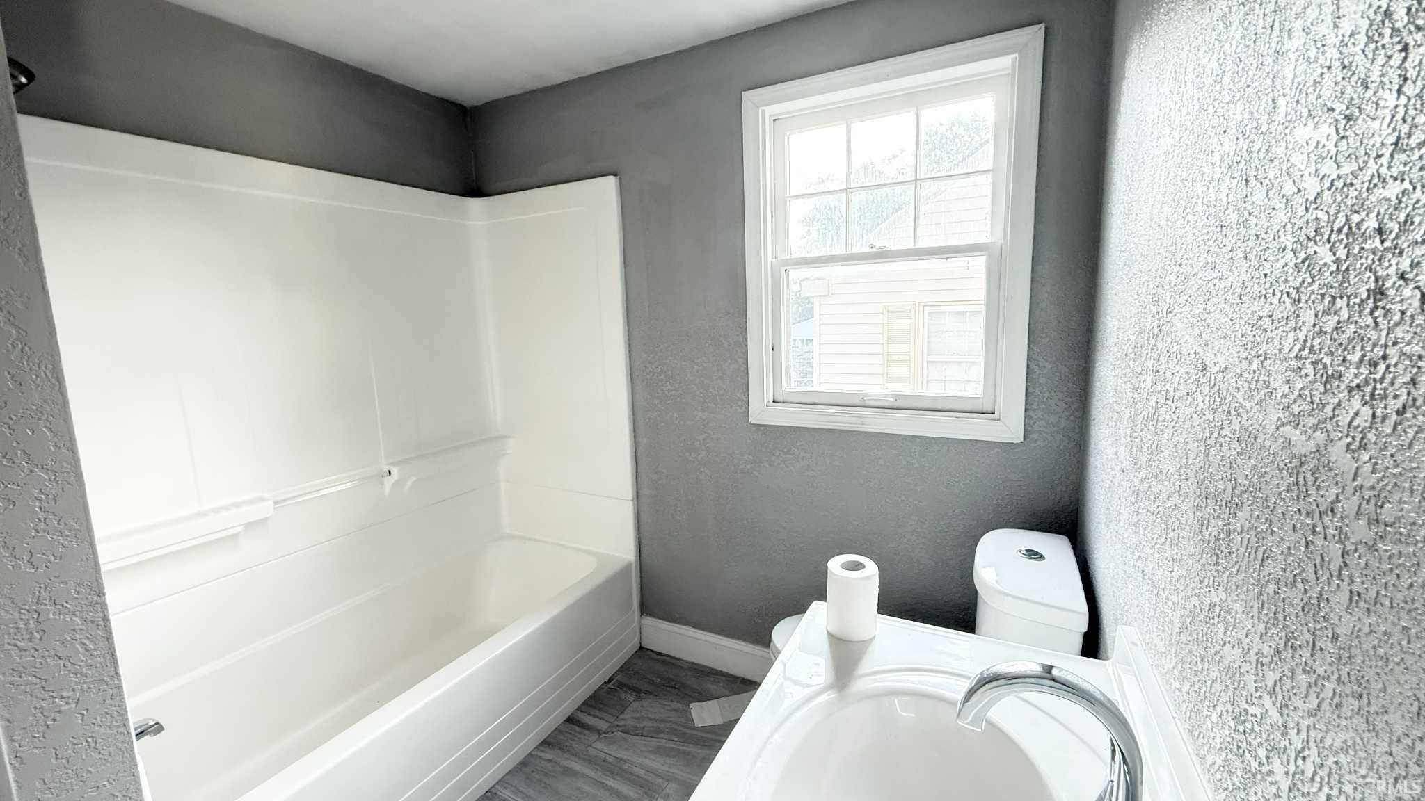 Photo 9 of 1308 E Rudisill Boulevard