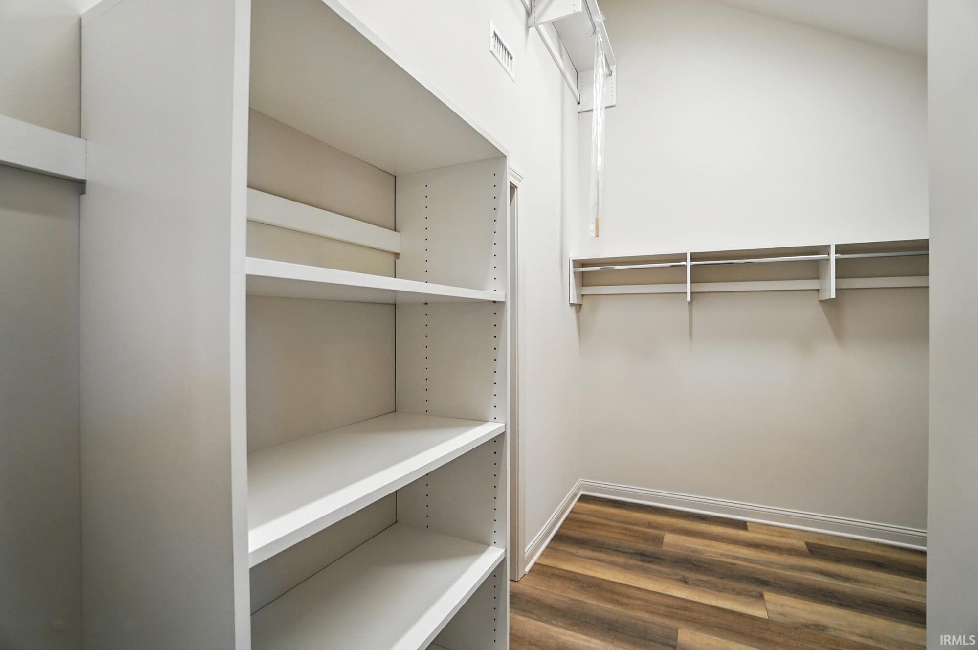 Photo 20 of 9175 Landin Pointe Boulevard