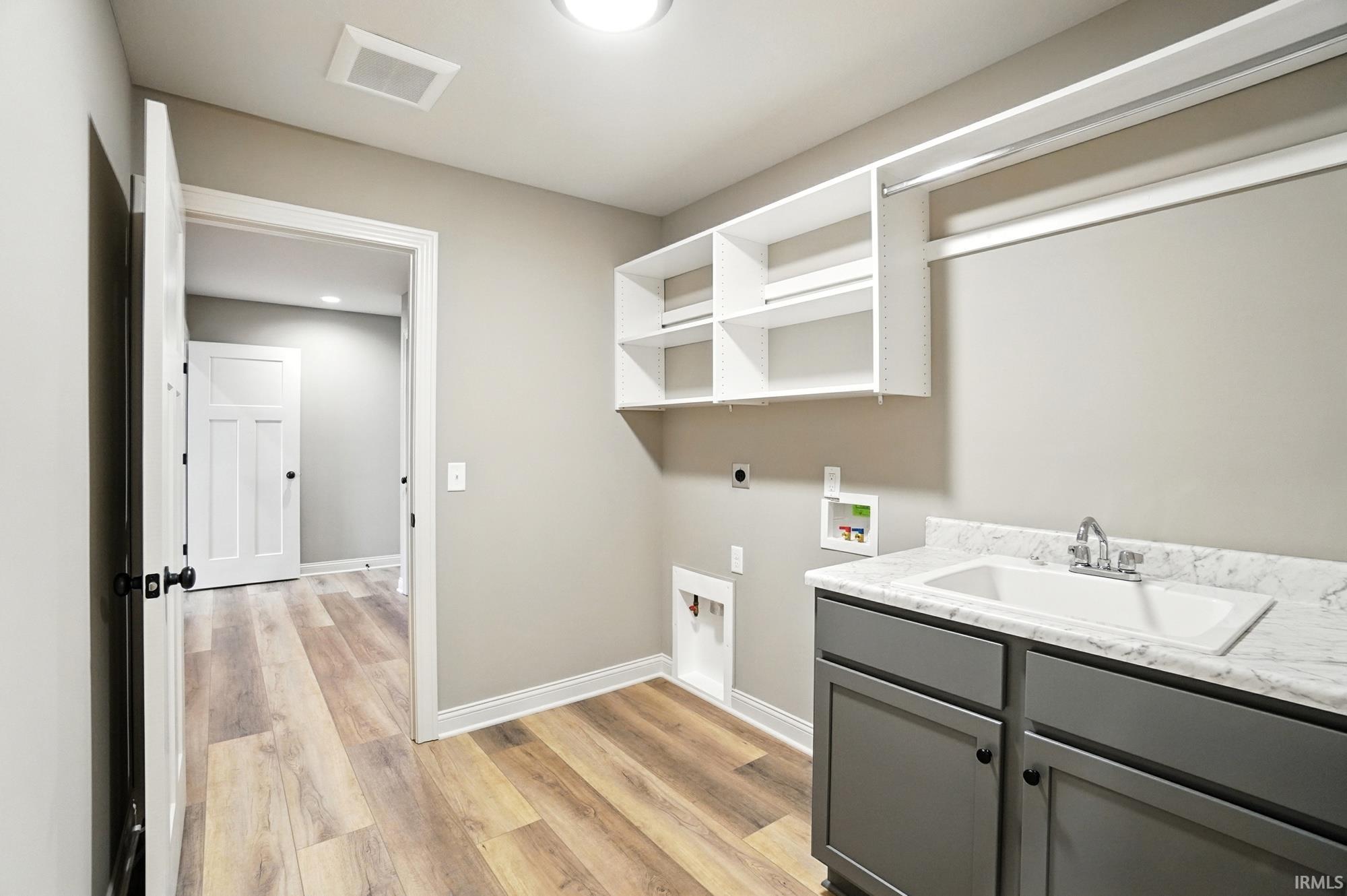 Photo 23 of 9175 Landin Pointe Boulevard