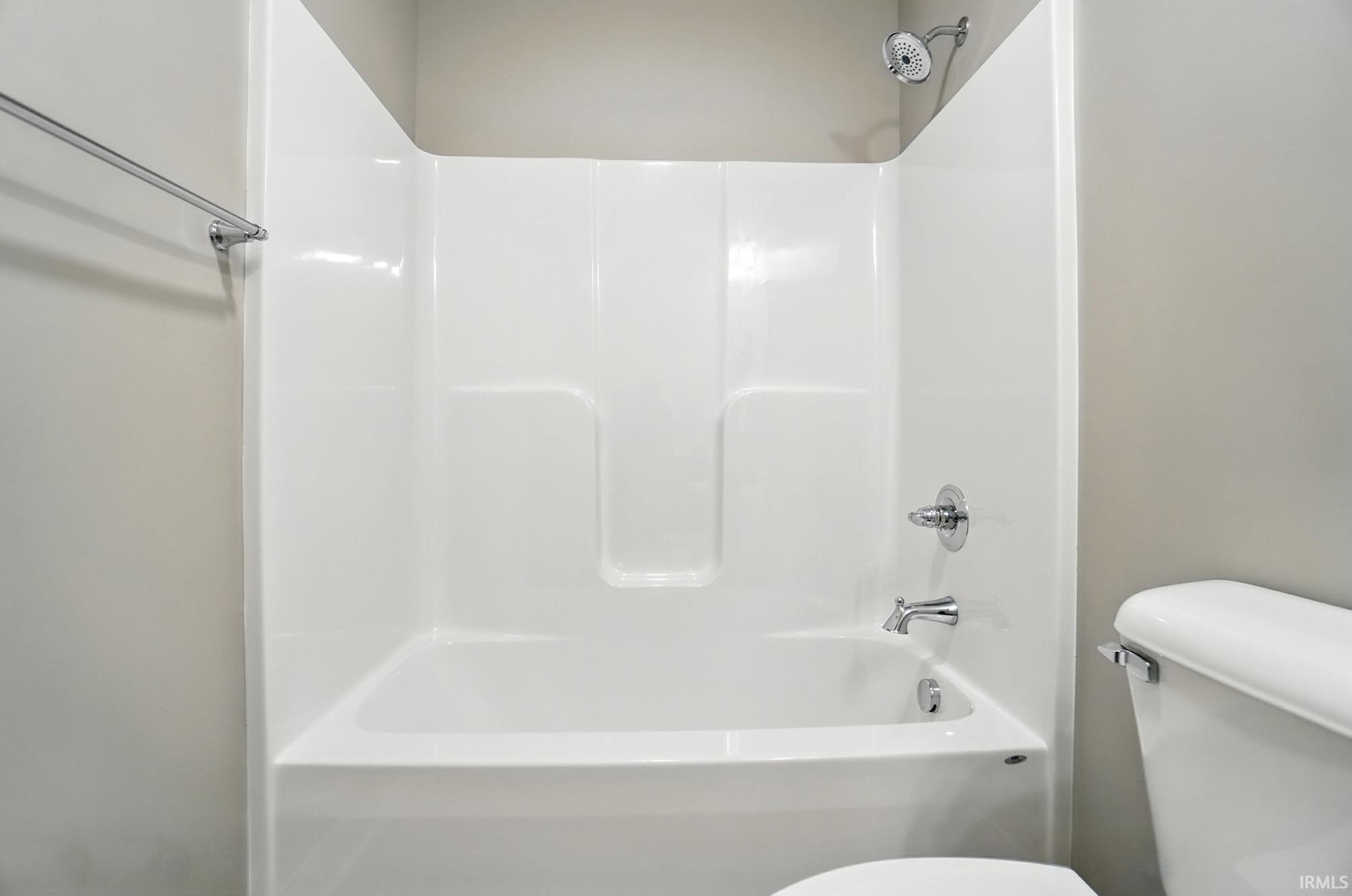 Photo 28 of 9175 Landin Pointe Boulevard