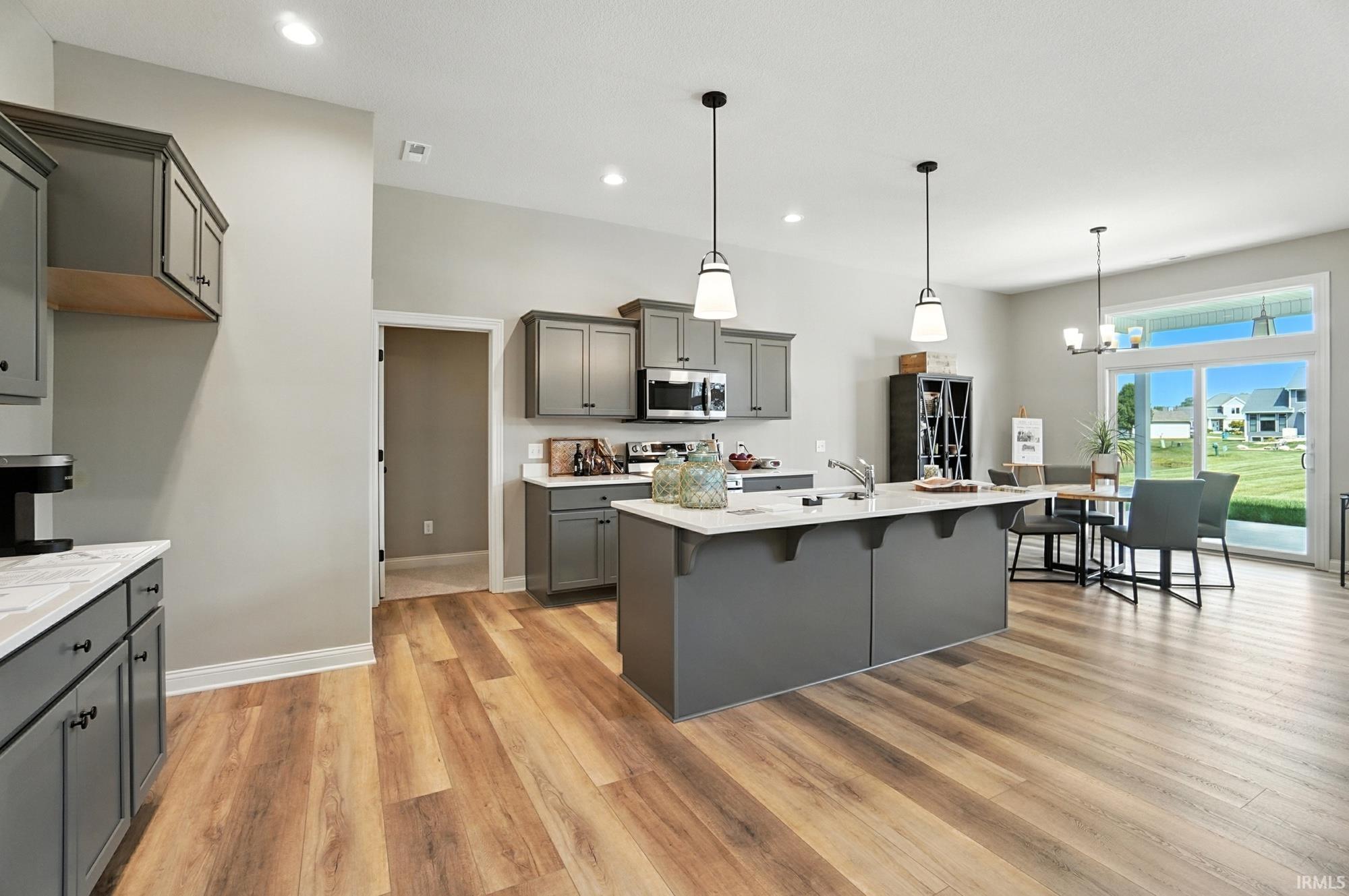 Photo 9 of 9175 Landin Pointe Boulevard