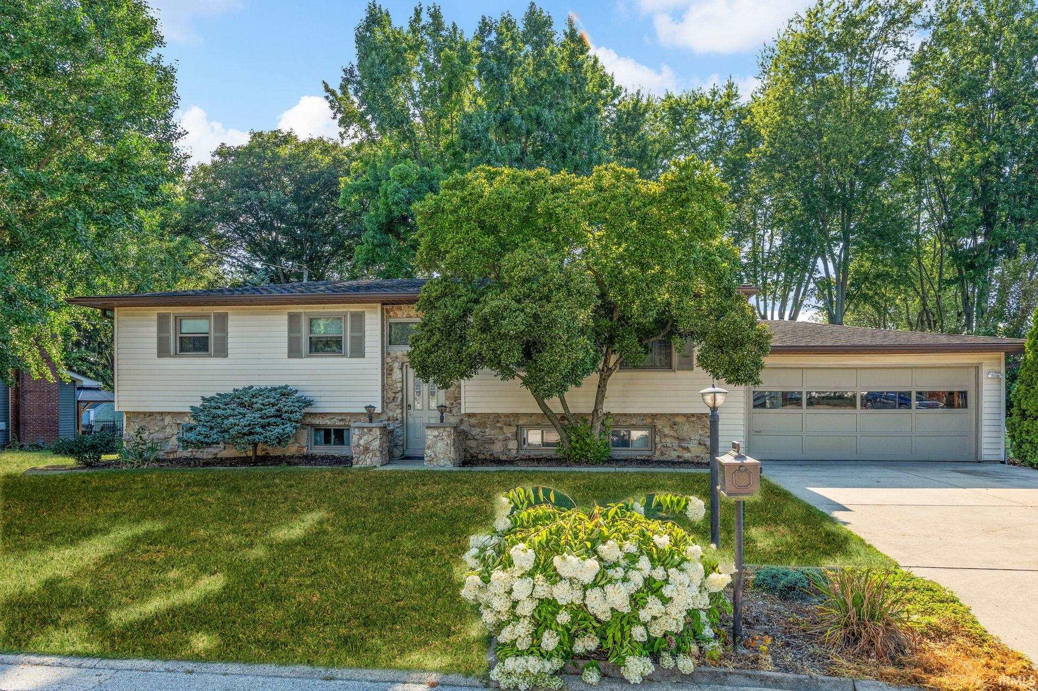 Homes for sale in Greentown, IN | 305 S Howard St, Greentown, IN 46936 | MLS# 202532912