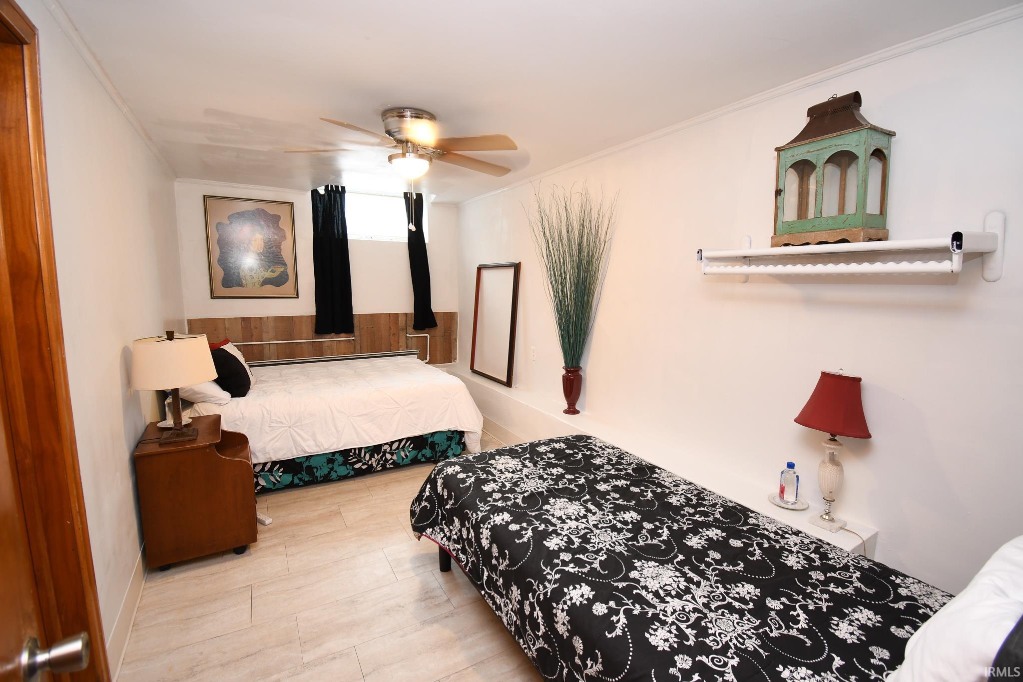 Photo 25 of 533 W Washington Boulevard