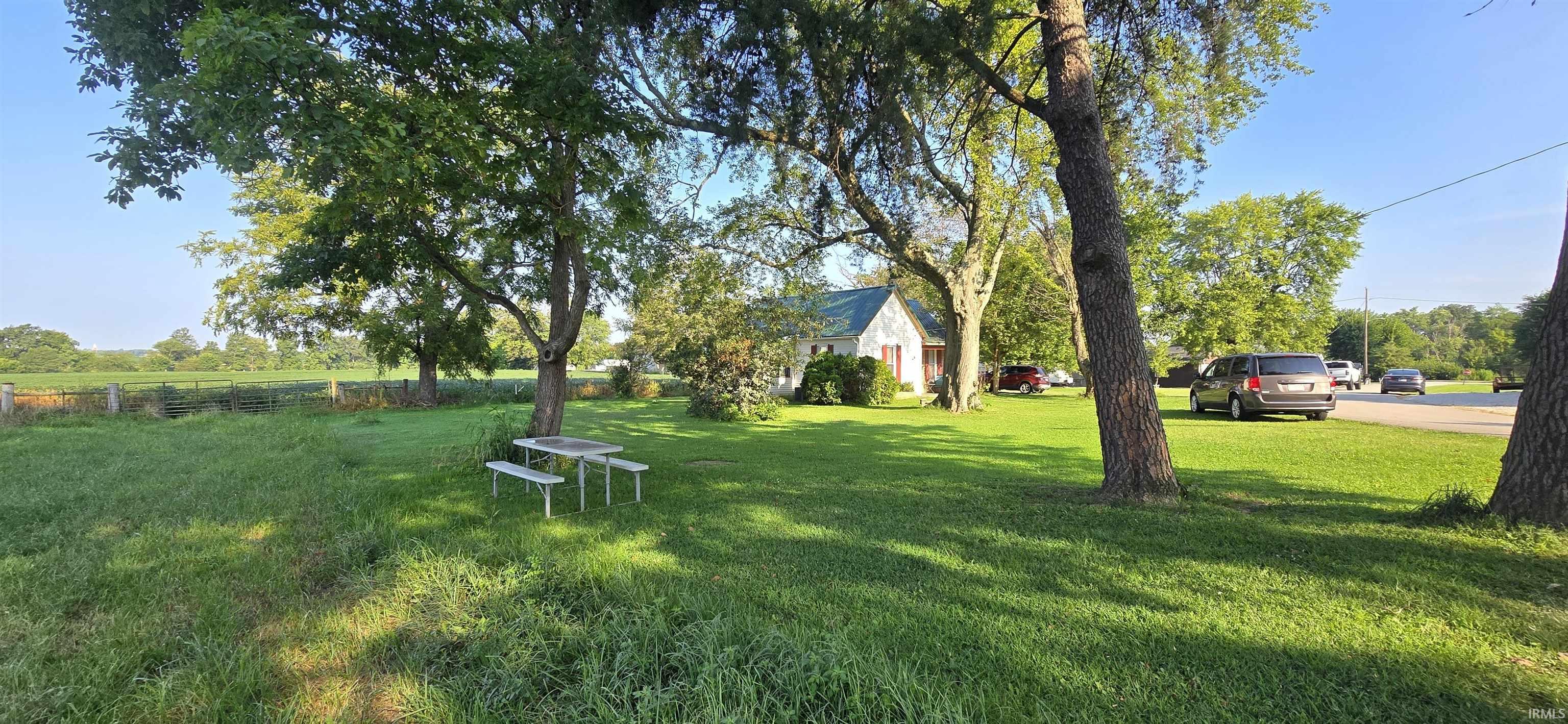 Homes for sale in Cannelburg, IN | 102 Elm St, Cannelburg, IN 47519 | MLS# 202533056