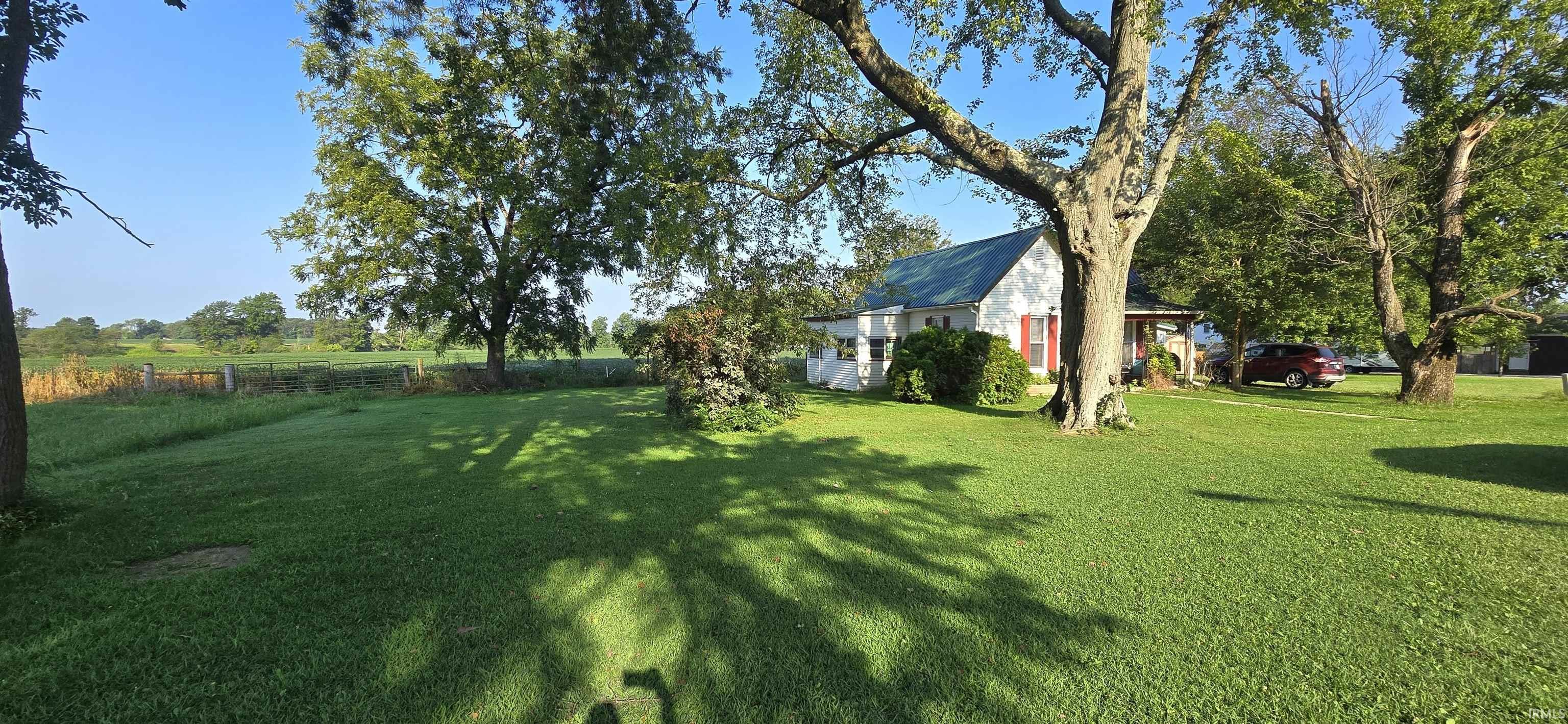 Homes for sale in Cannelburg, IN | 102 Elm St, Cannelburg, IN 47519 | MLS# 202533056