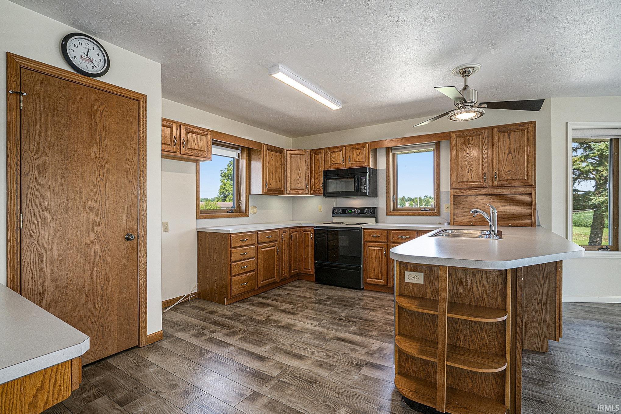 Homes for sale in Nappanee, IN | 71748 County Road 9, Nappanee, IN 46550 | MLS# 202533058