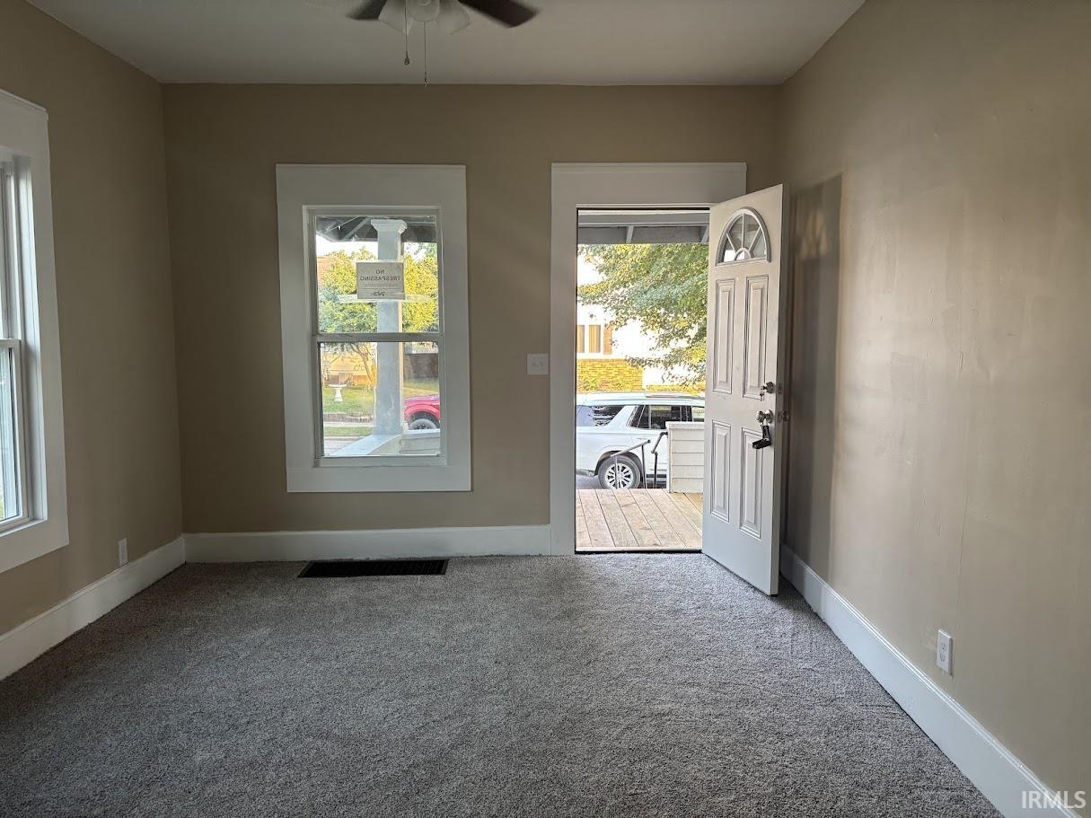 Homes for sale in Vincennes, IN | 1224 N Upper 11Th St, Vincennes, IN 47591 | MLS# 202533097