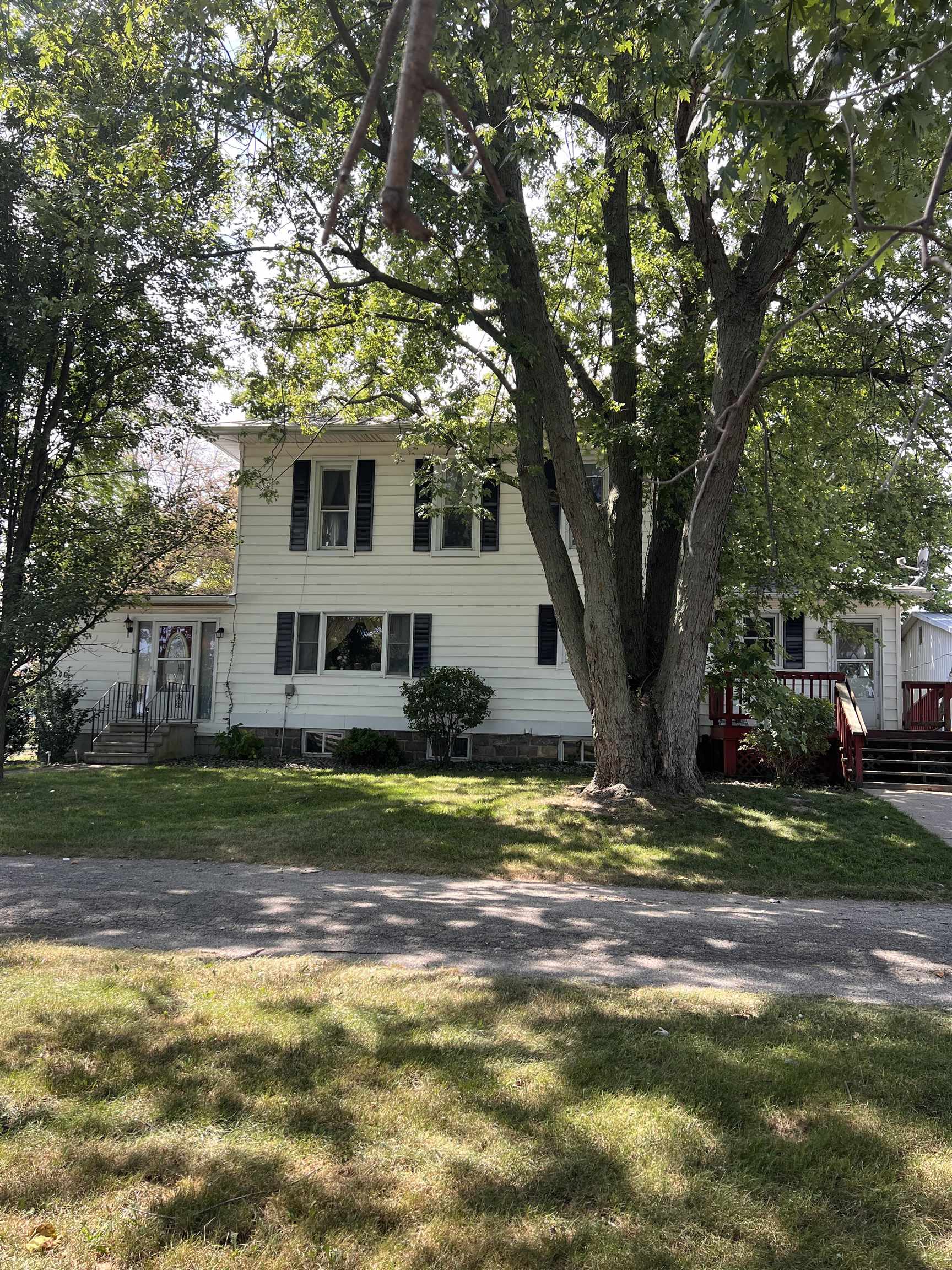 Photo 10 of 4340 W 600 S