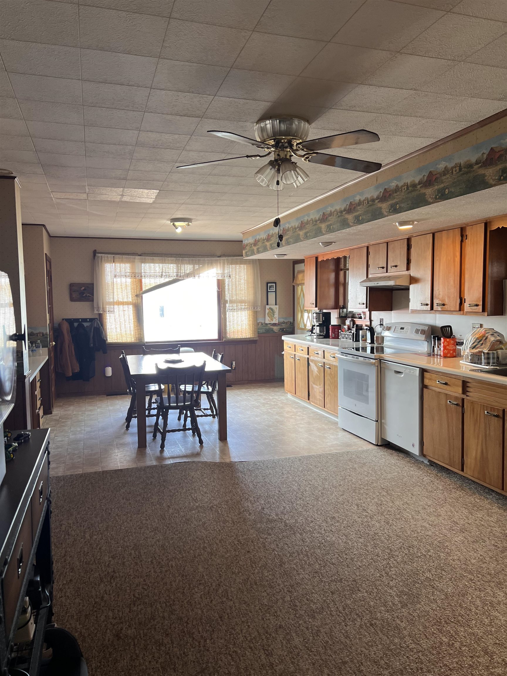 Photo 18 of 4340 W 600 S