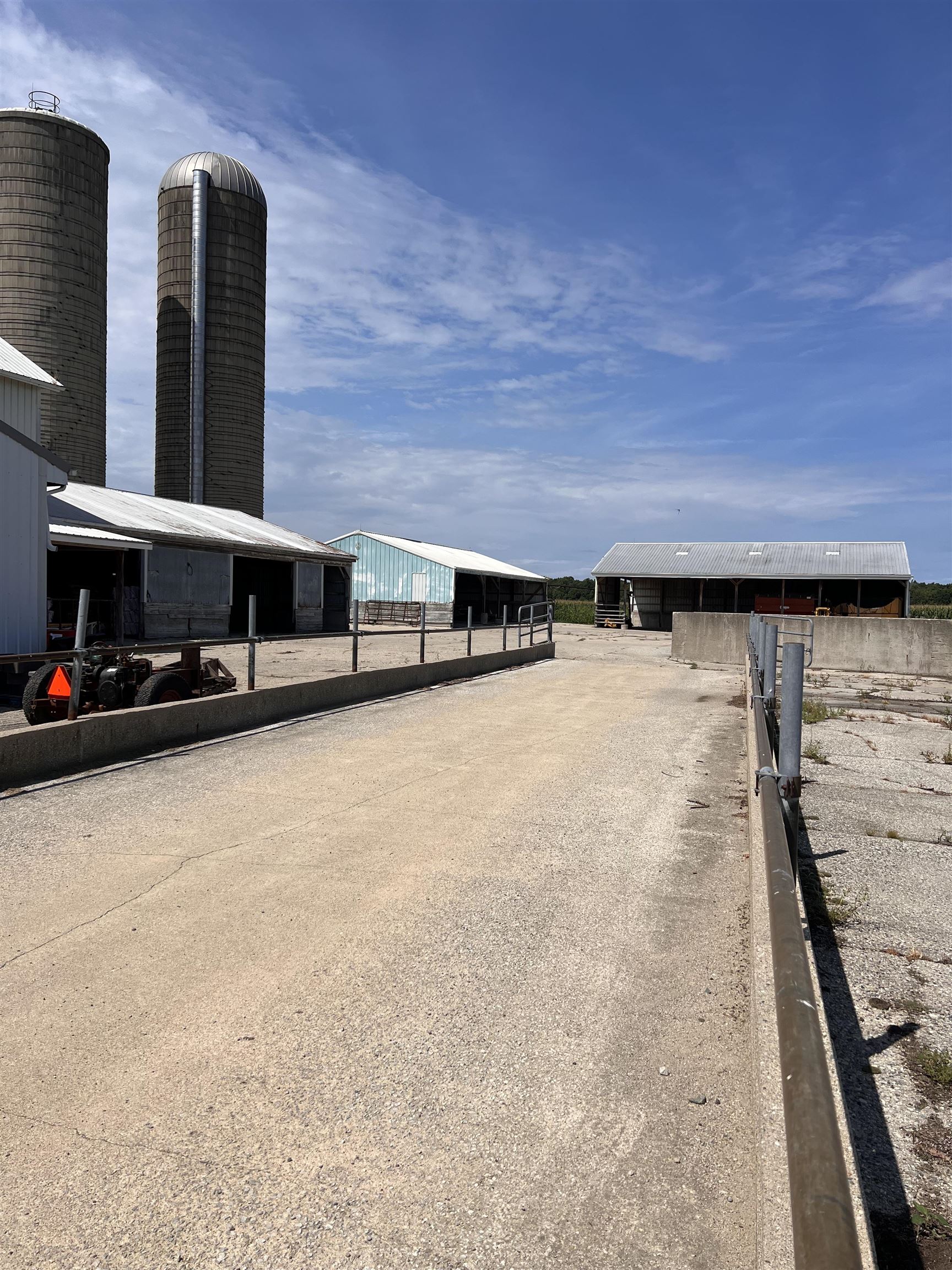 Photo 6 of 4340 W 600 S