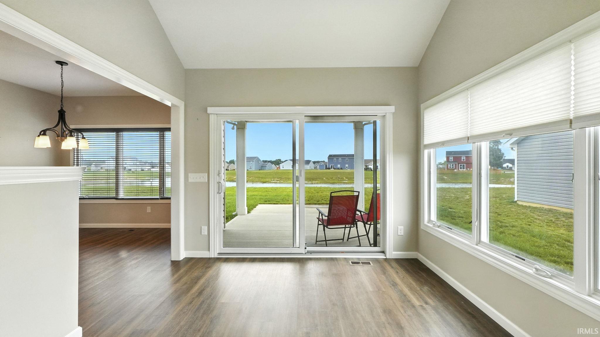 Photo 5 of 602 Pioneer Street