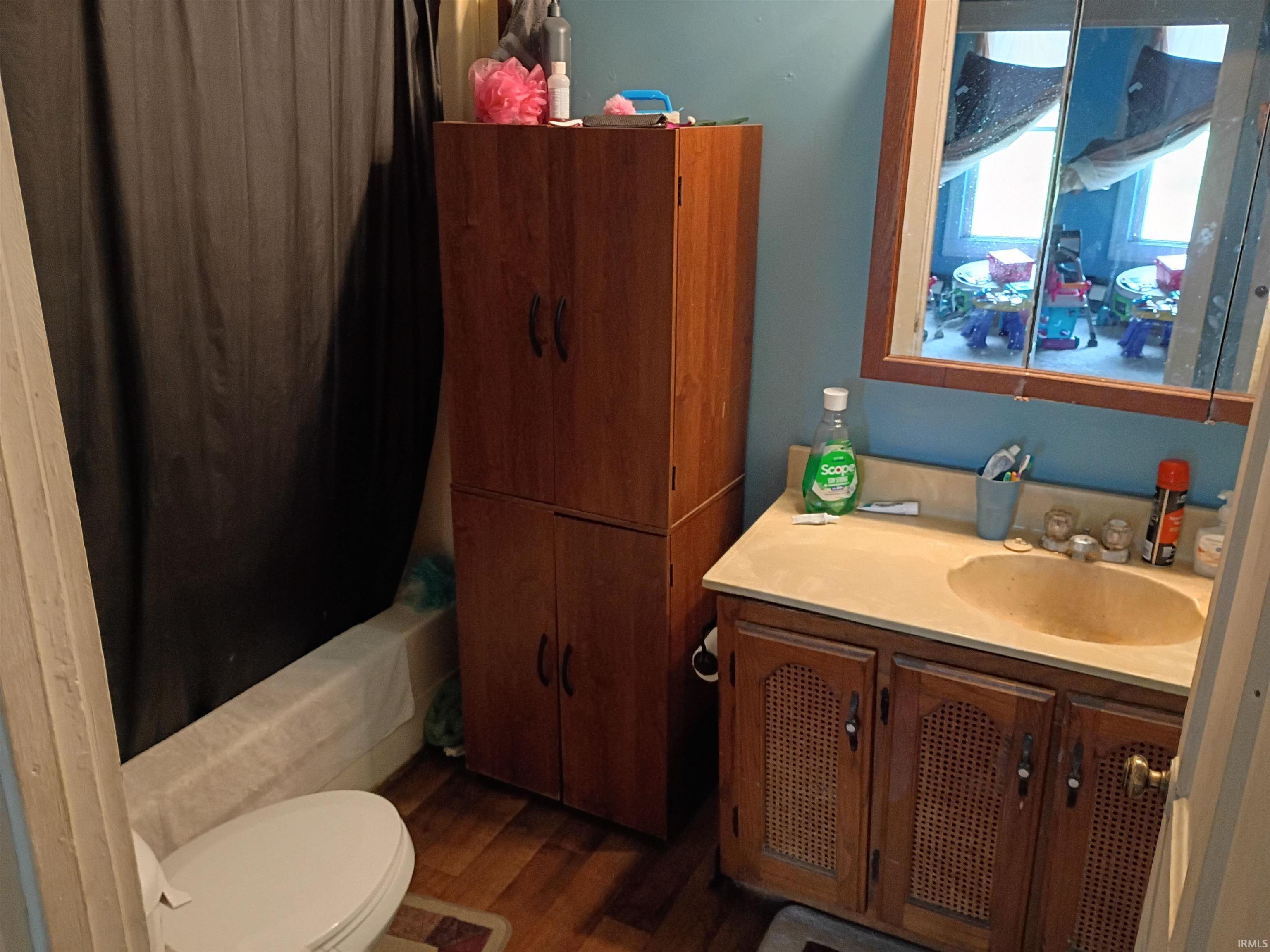 Photo 16 of 415 S Buffalo Street