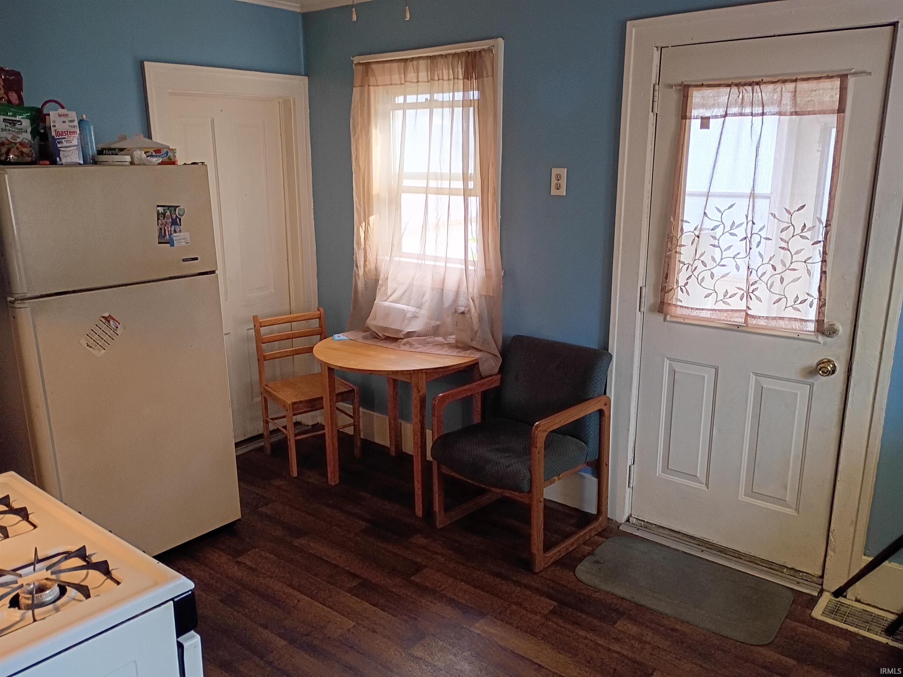 Photo 21 of 415 S Buffalo Street