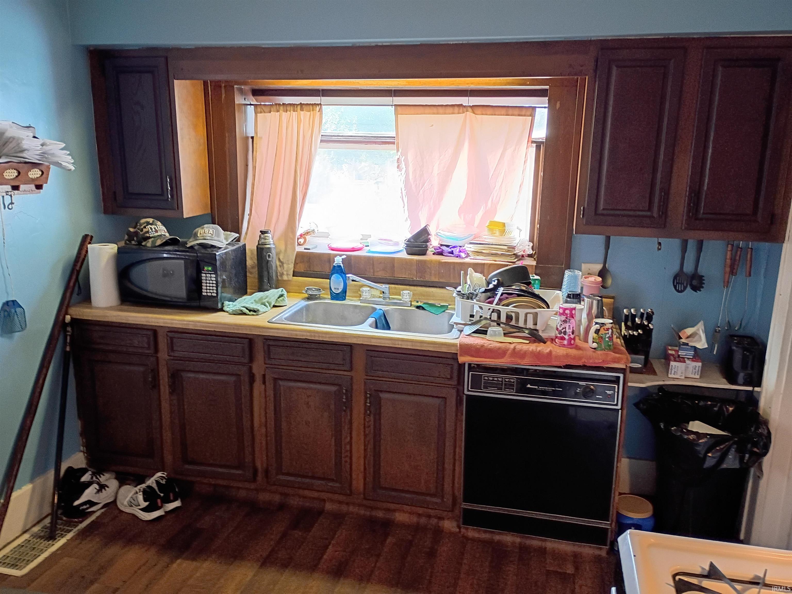 Photo 23 of 415 S Buffalo Street