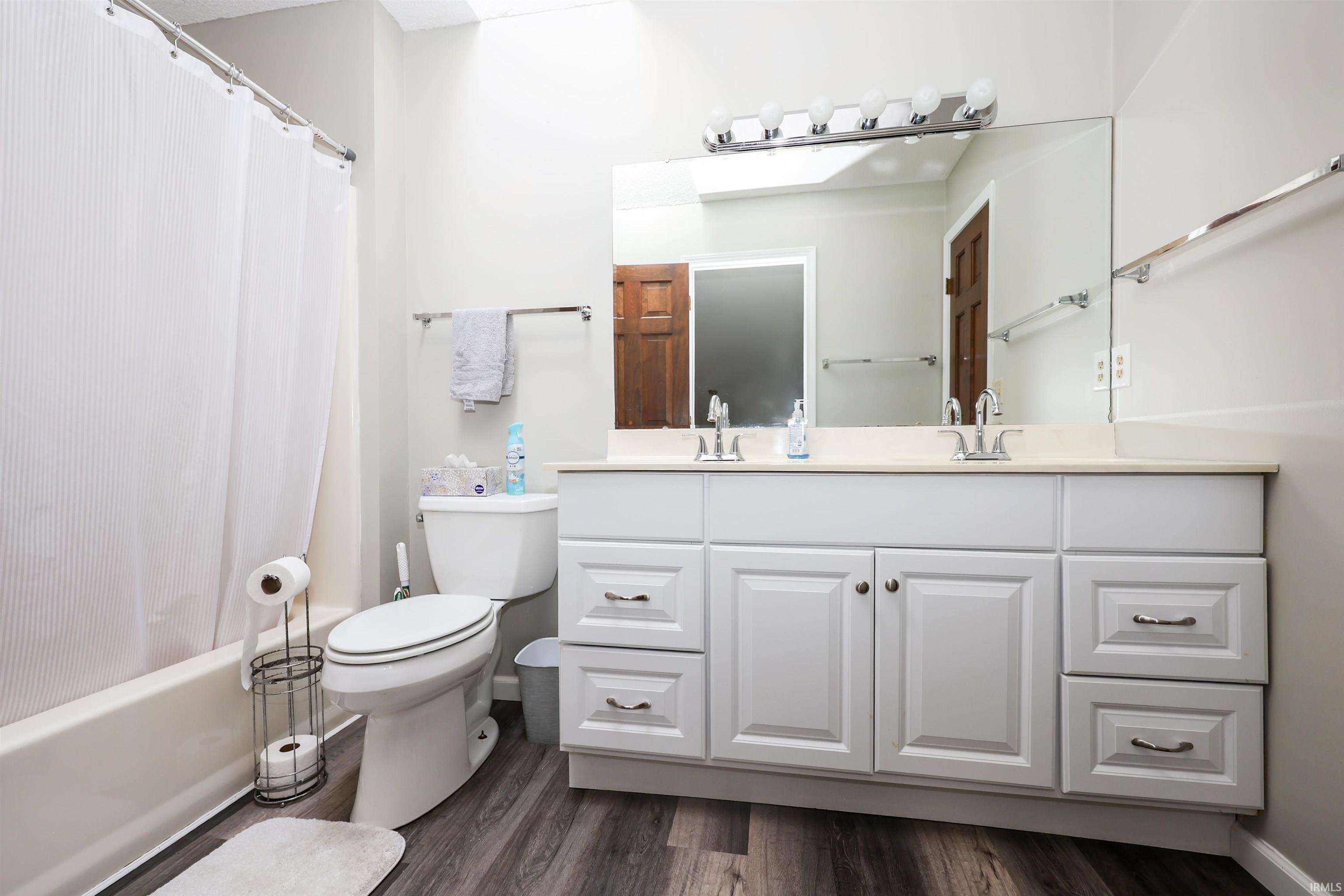 Photo 19 of 4905 Pinebrook Drive