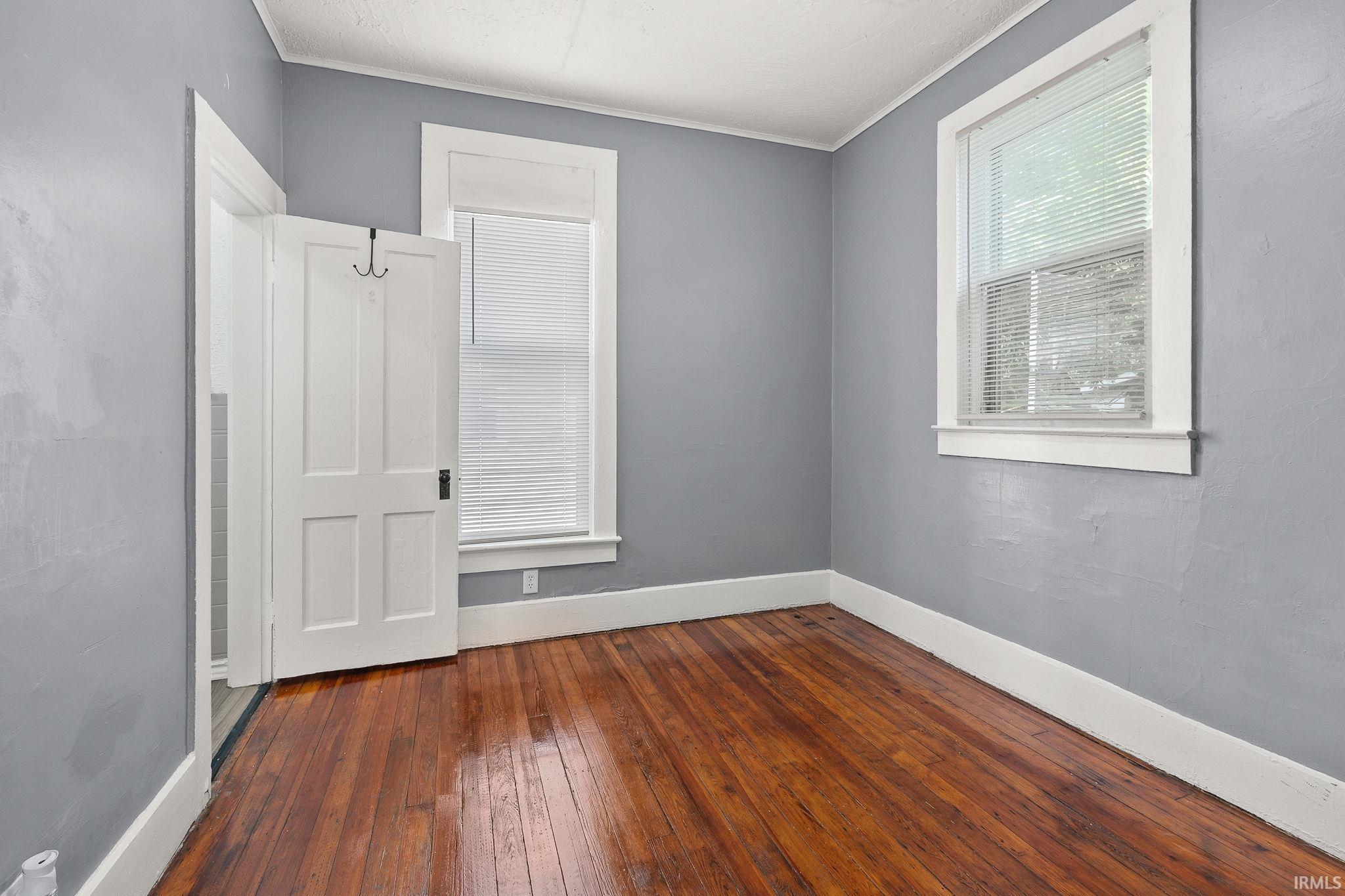 Photo 18 of 1712 Illinois Street