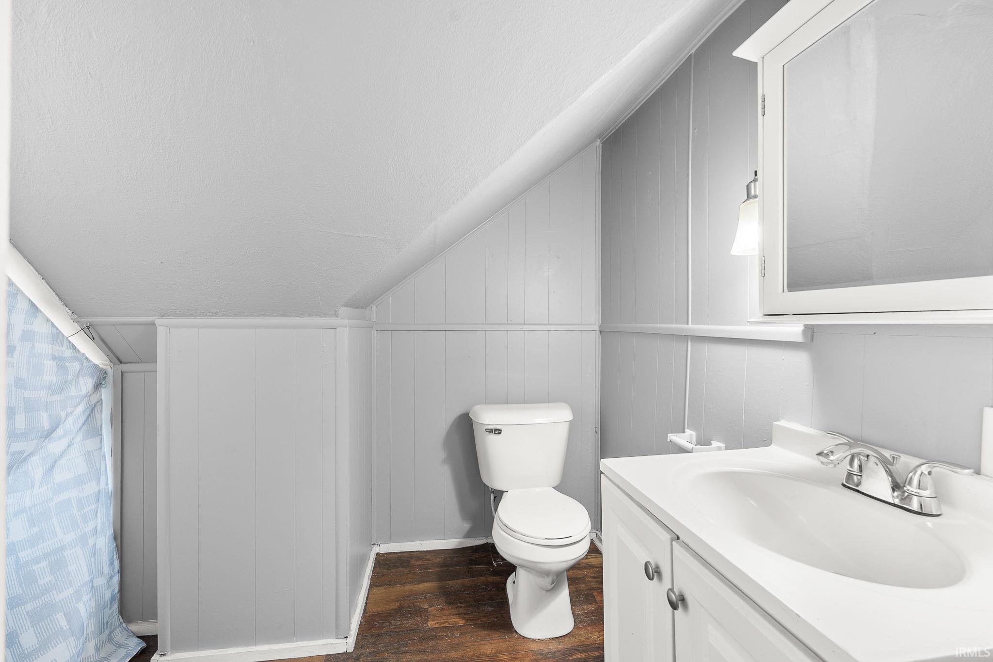 Photo 22 of 1712 Illinois Street