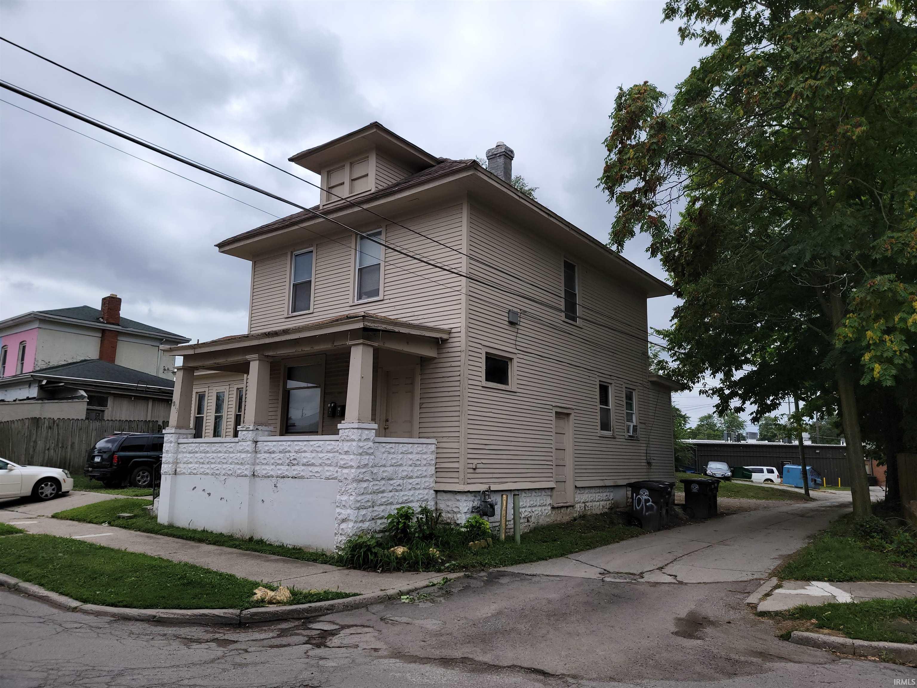 Photo 2 of 1013 Stophlet Street