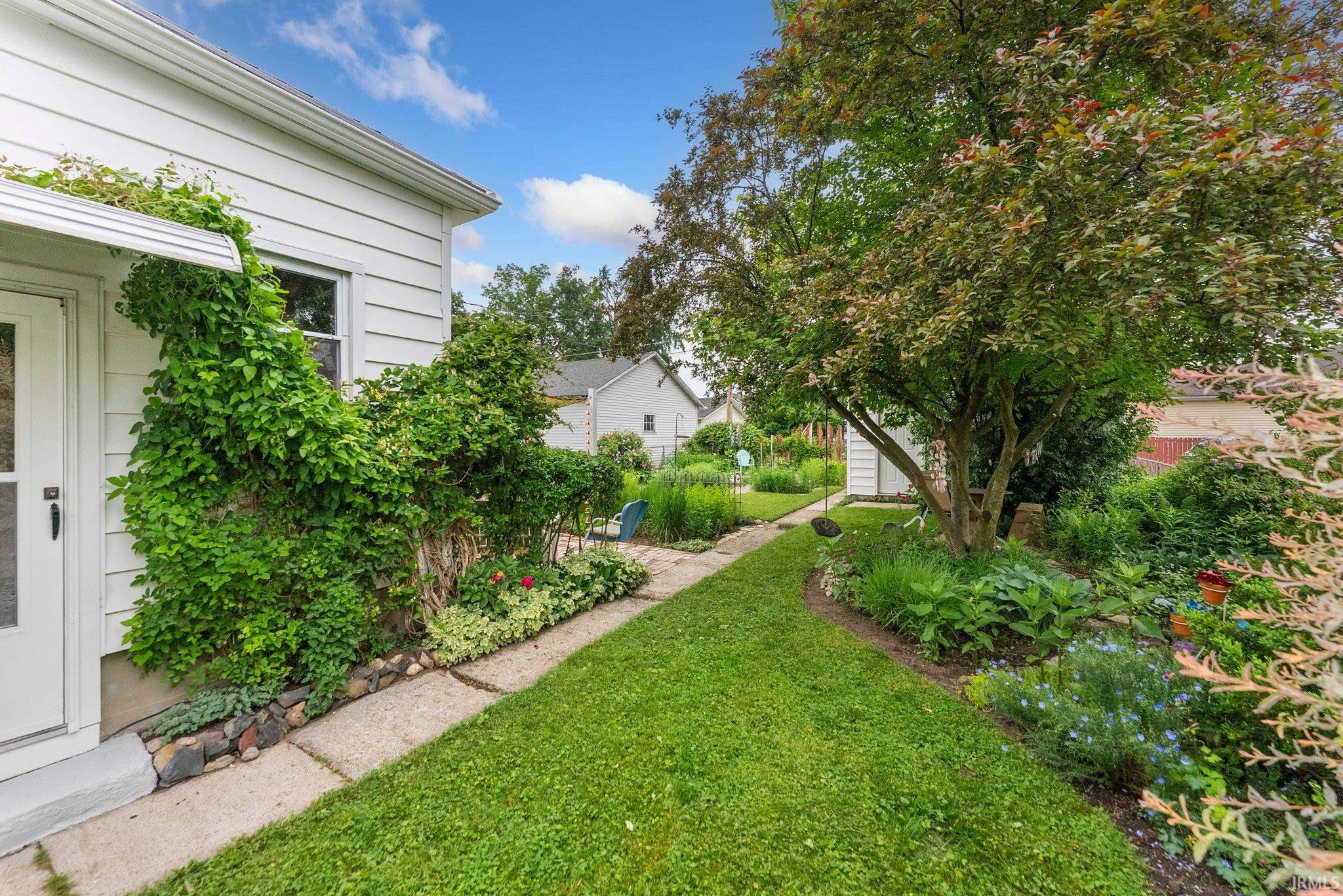 Photo 29 of 1712 High Street