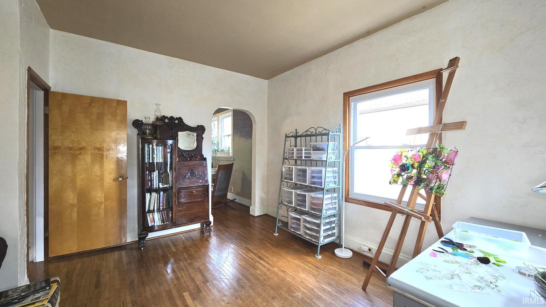 Photo 5 of 1712 High Street