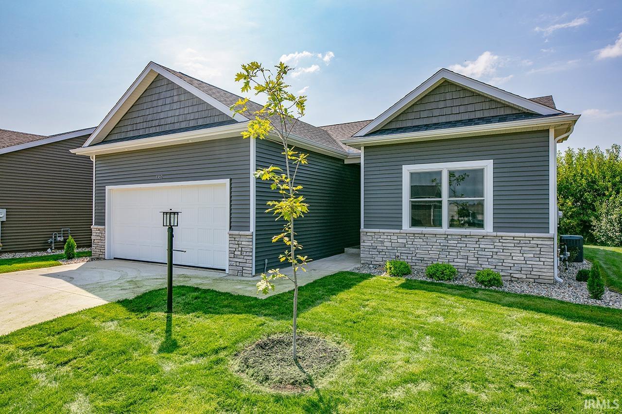 Homes for sale in Goshen, IN | 1910 Newbury Cir, Goshen, IN 46526 | MLS# 202533316