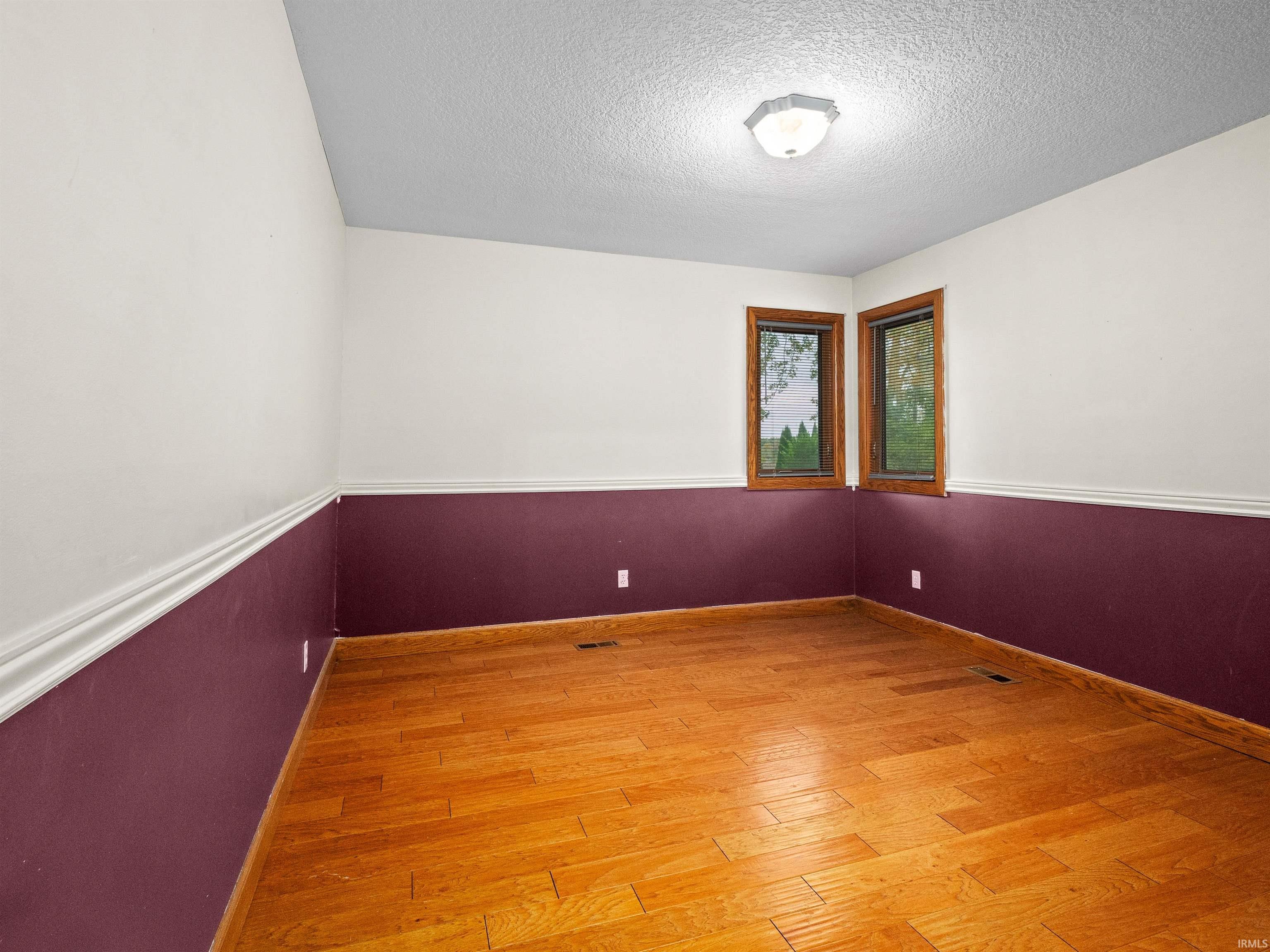 Photo 18 of 6725 Lakewood Court