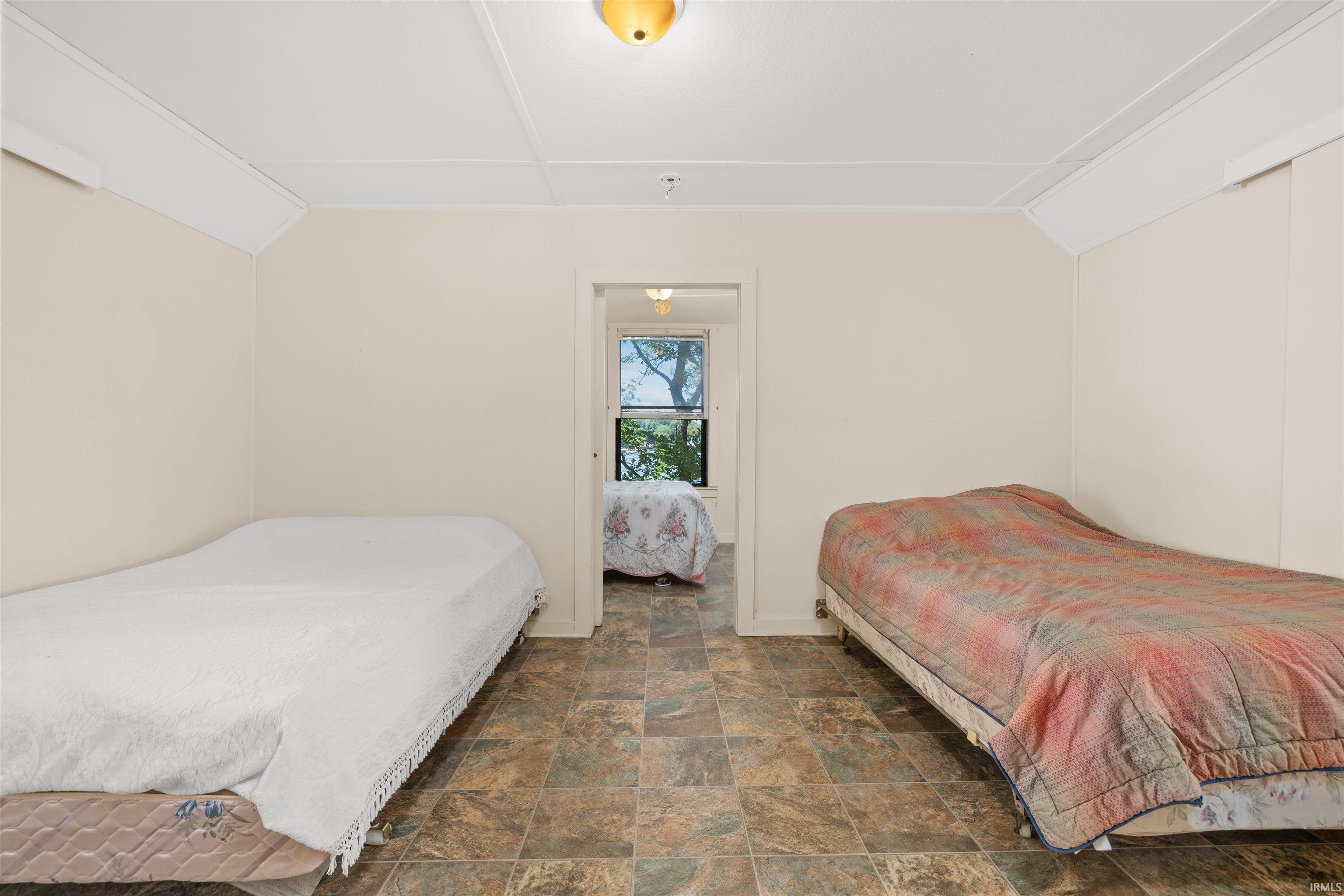 Photo 23 of 877 Harbor Court