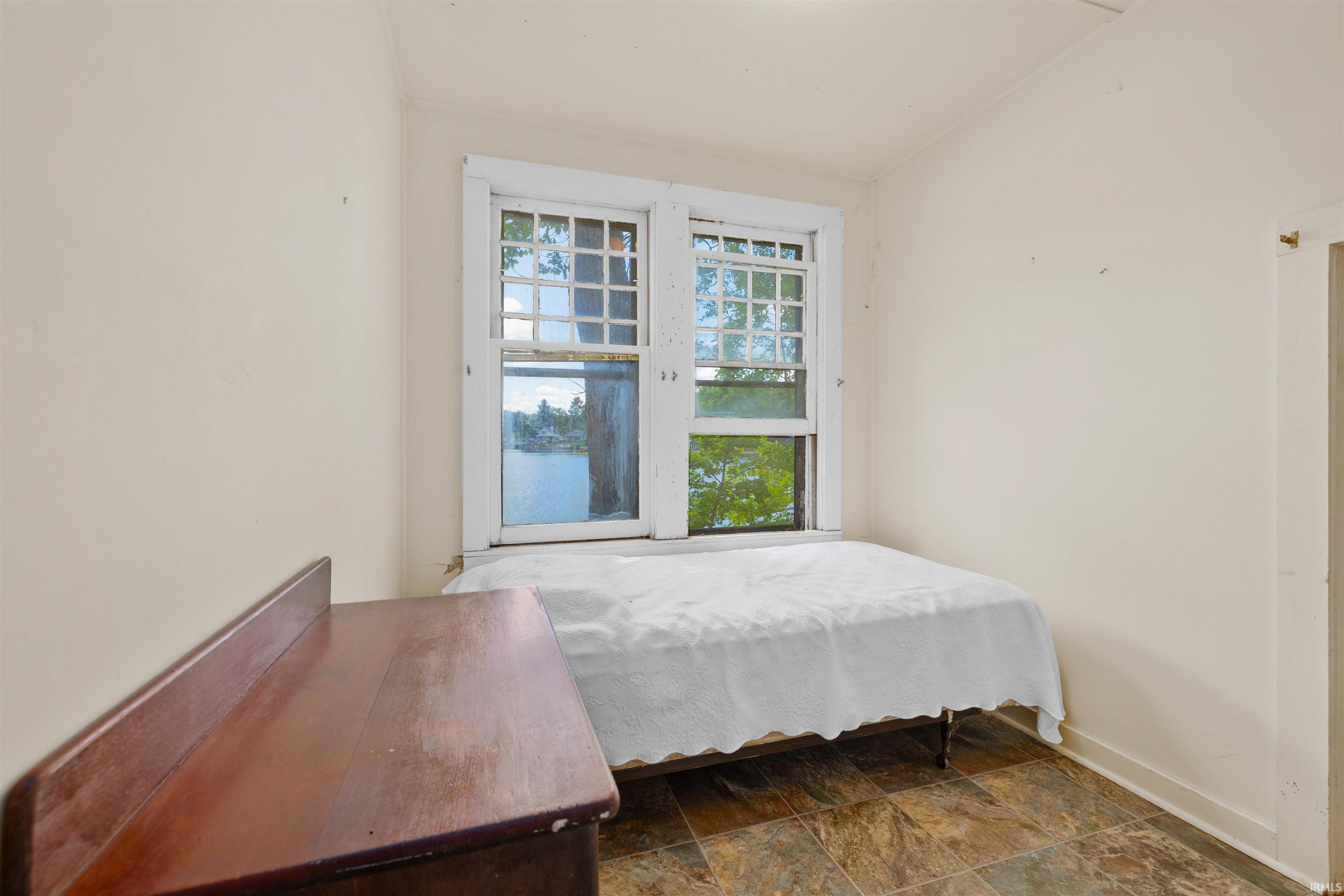 Photo 24 of 877 Harbor Court