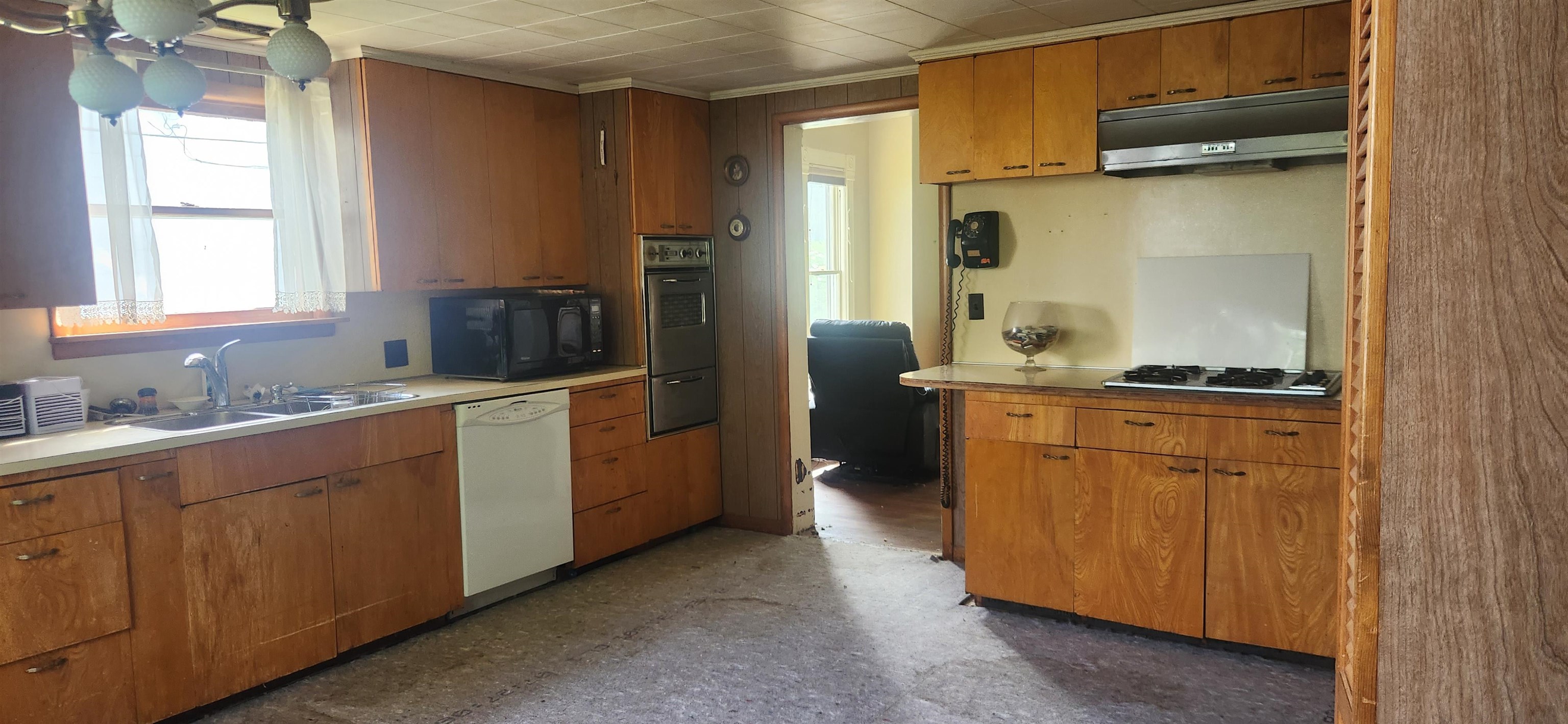 Photo 12 of 311 S Superior St