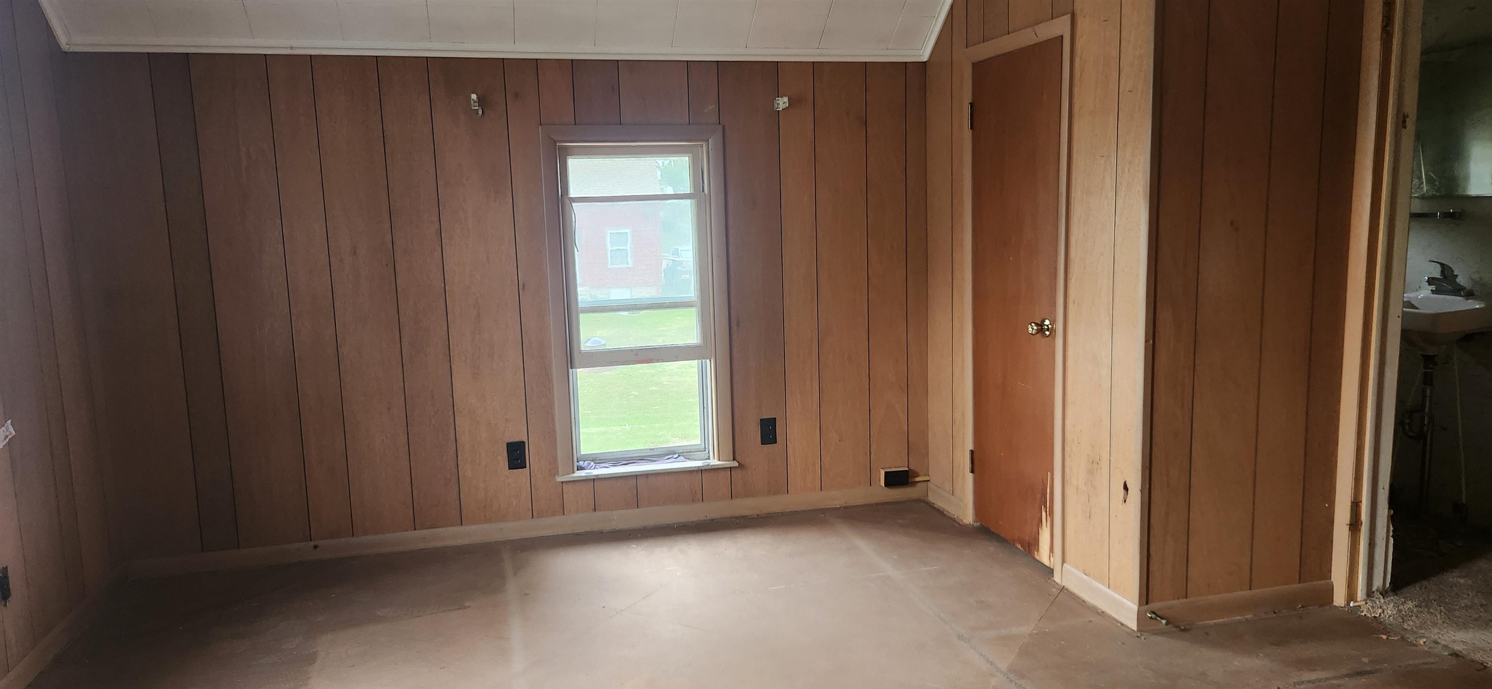 Photo 23 of 311 S Superior St