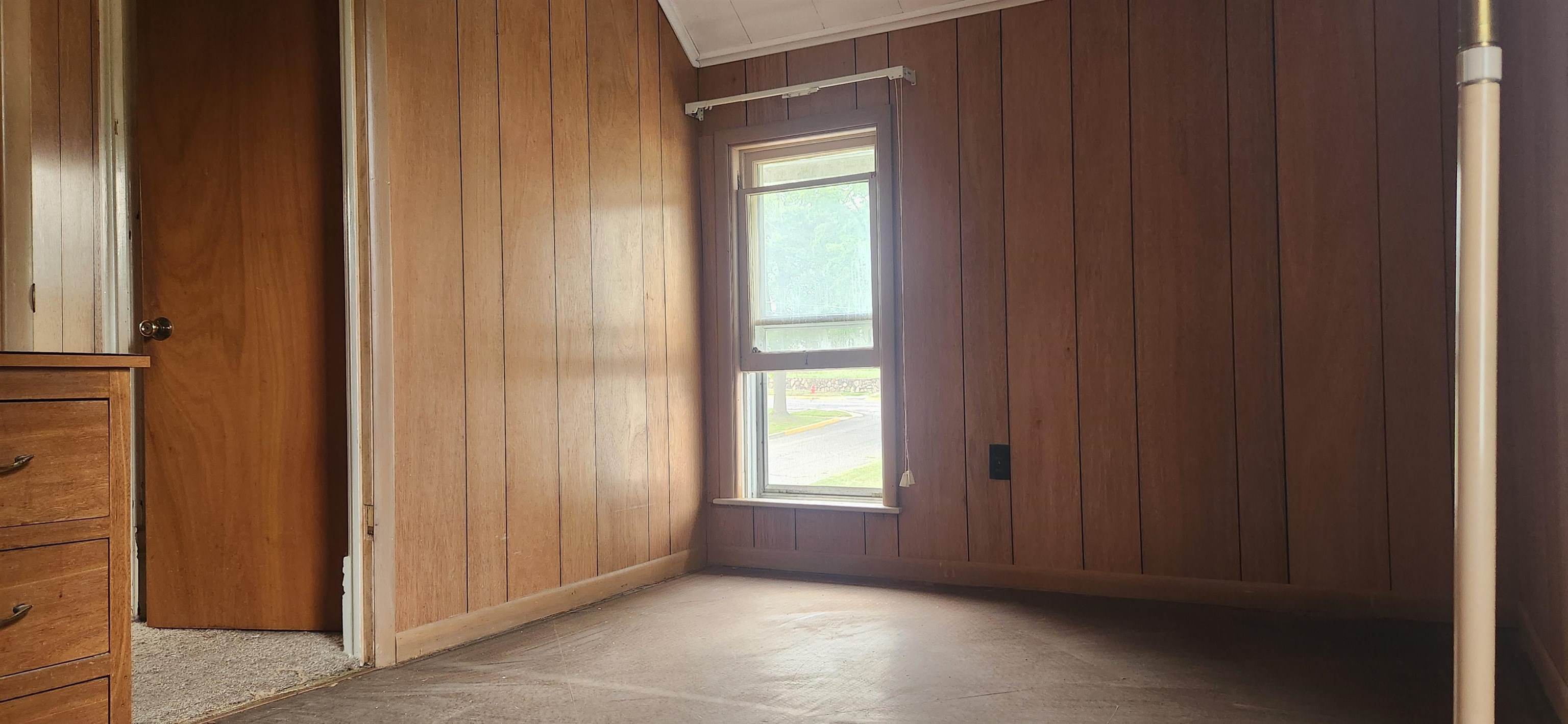 Photo 27 of 311 S Superior St