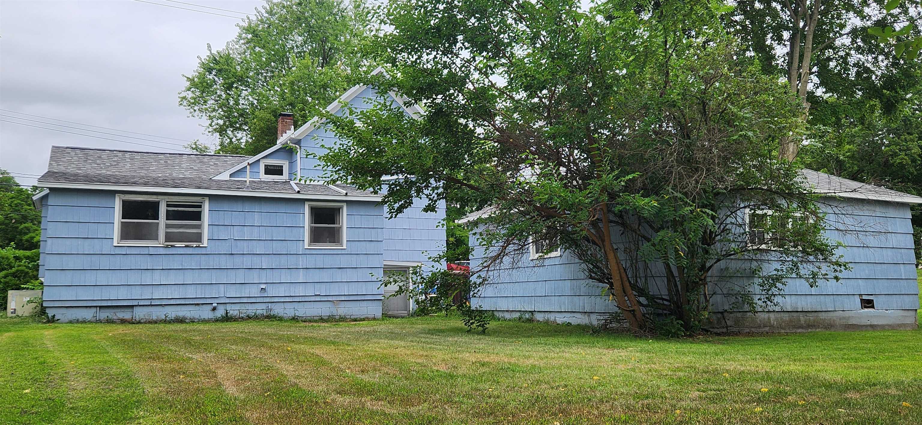 Photo 30 of 311 S Superior St