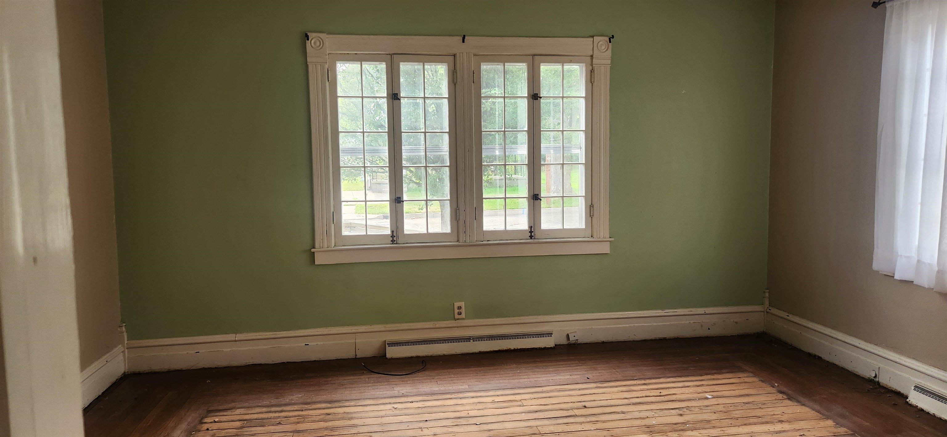 Photo 8 of 311 S Superior St