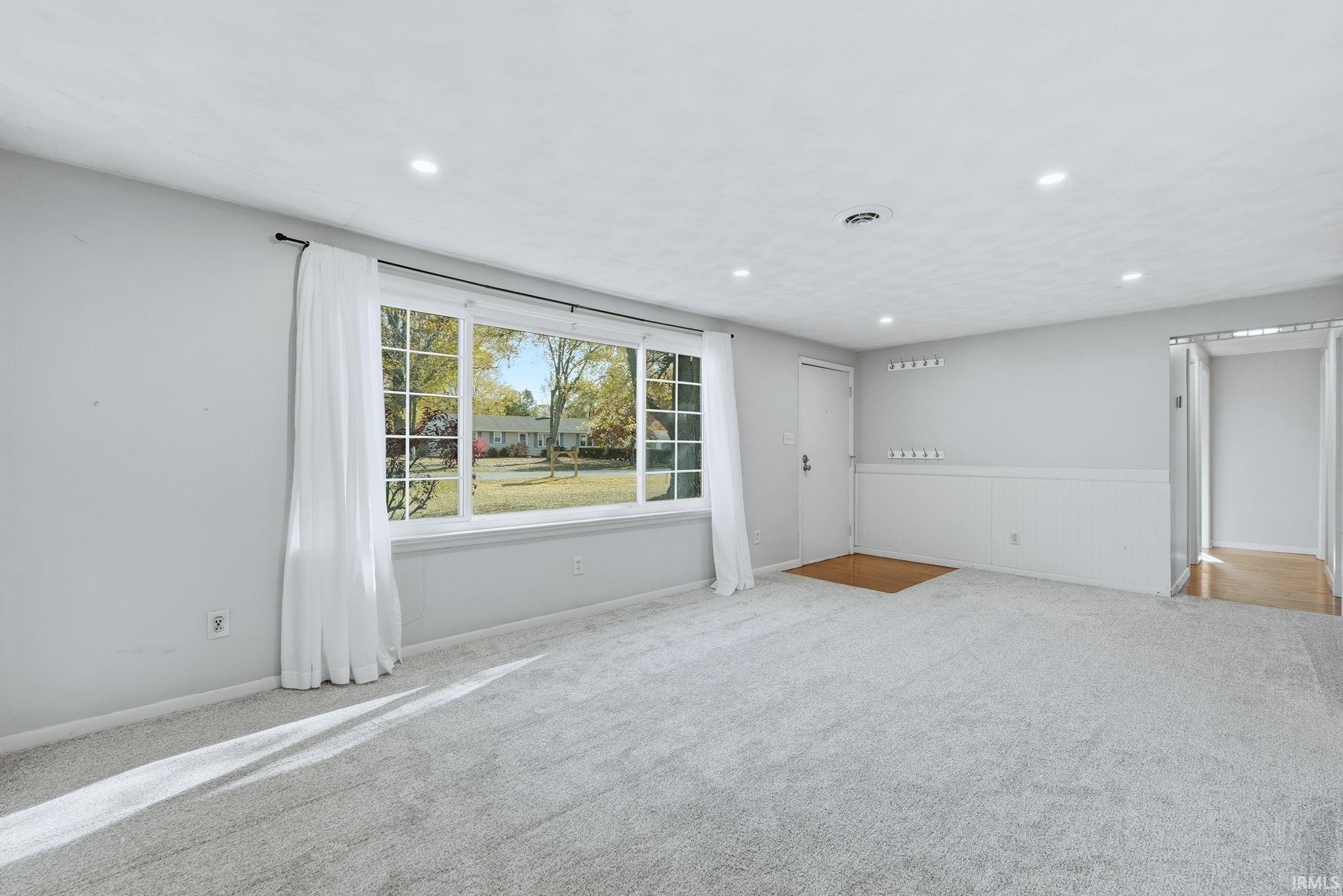 Photo 3 of 7311 Denise Drive