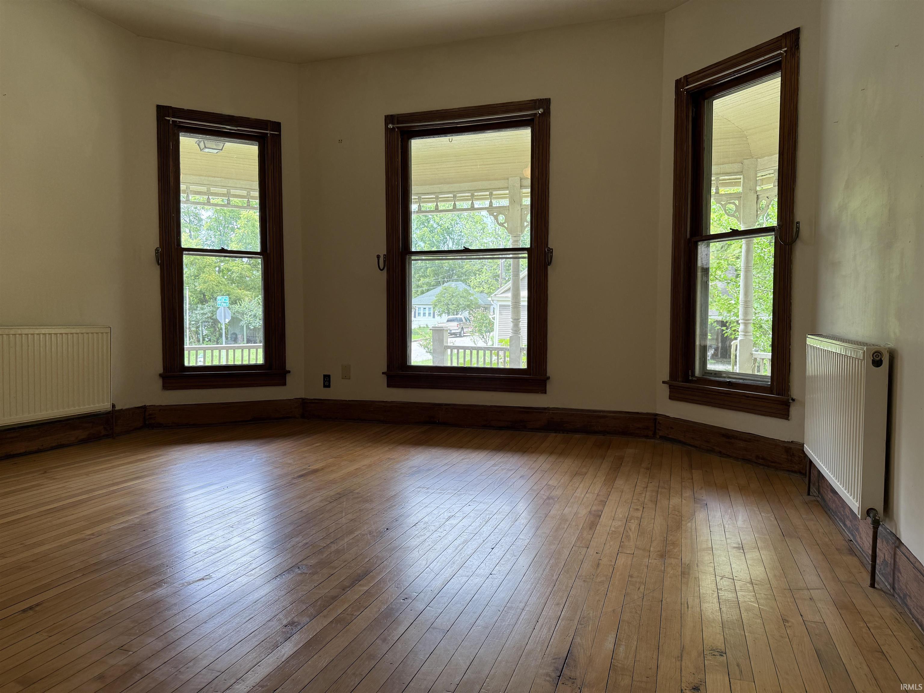 Homes for sale in Bloomington, IN | 1131 W 6Th St, Bloomington, IN 47404 | MLS# 202533372