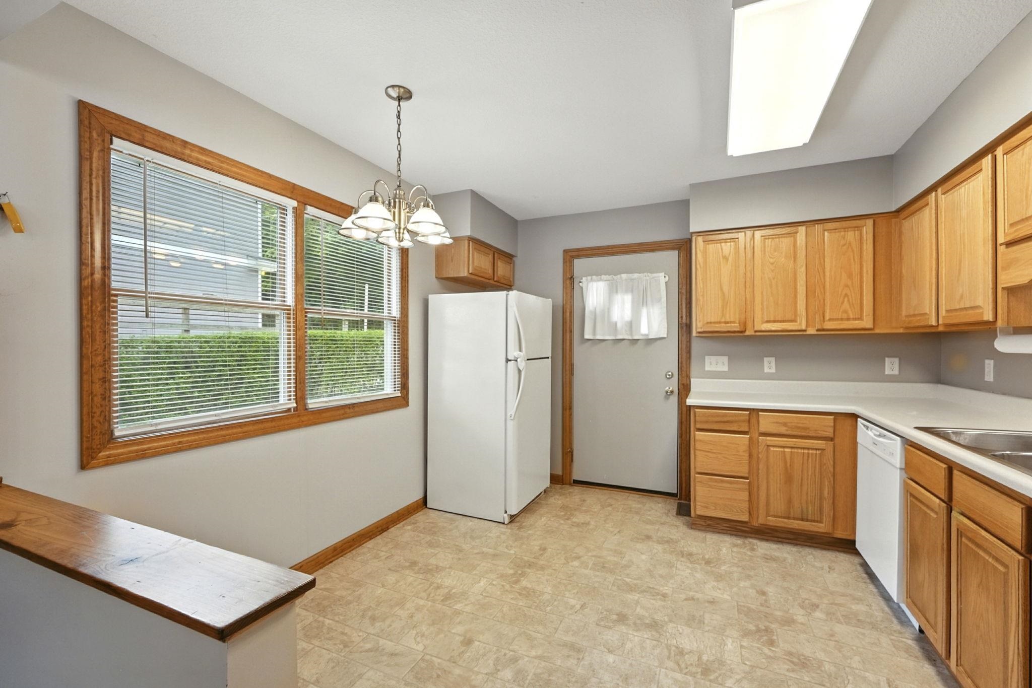 Photo 13 of 1700 E Linker Road