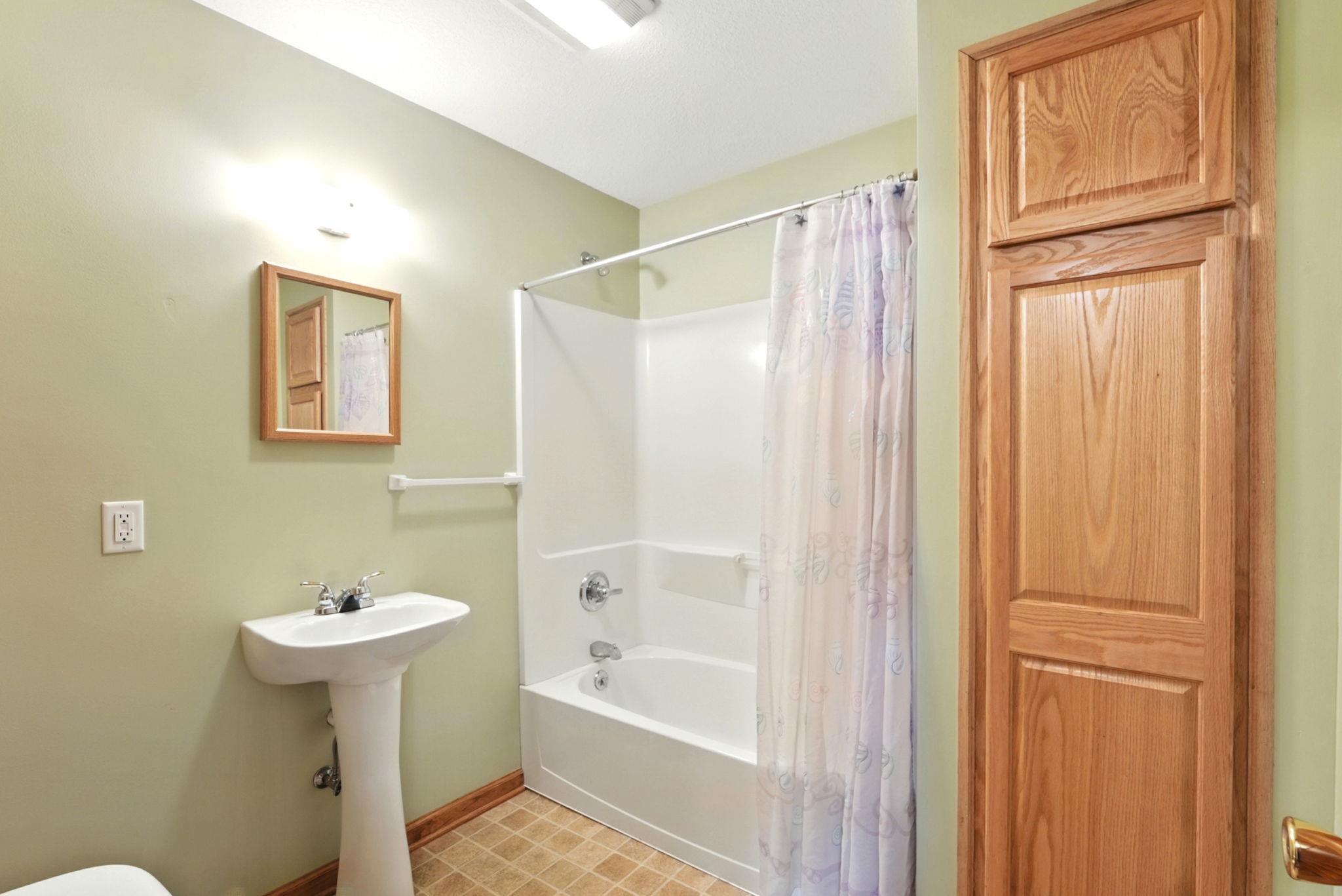 Photo 18 of 1700 E Linker Road