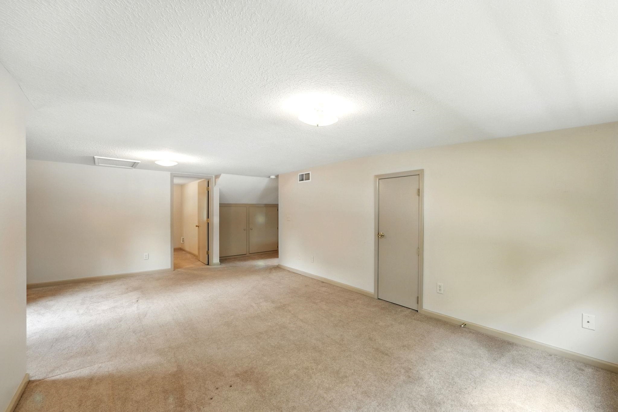 Photo 23 of 1700 E Linker Road