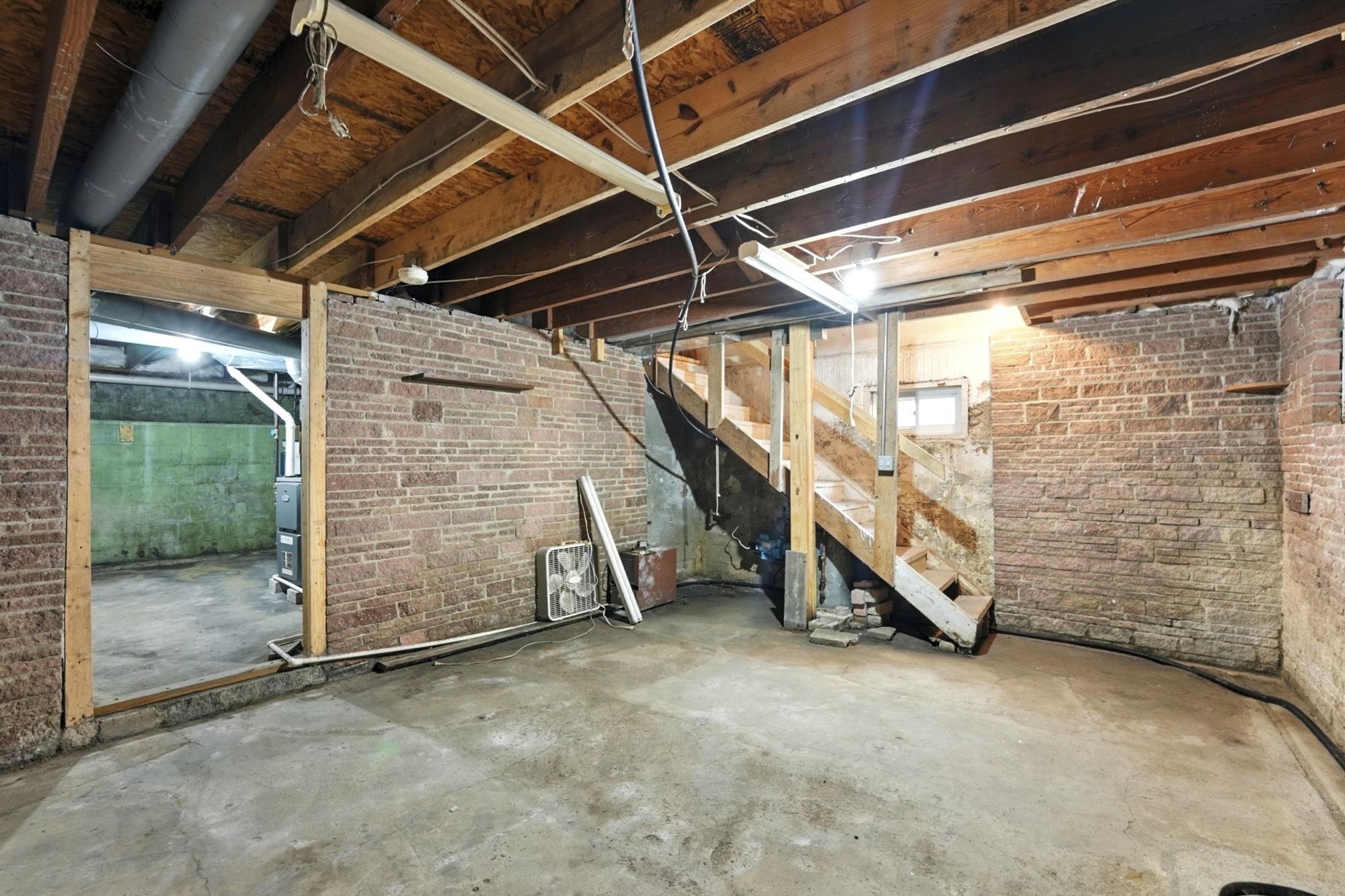 Photo 28 of 1700 E Linker Road