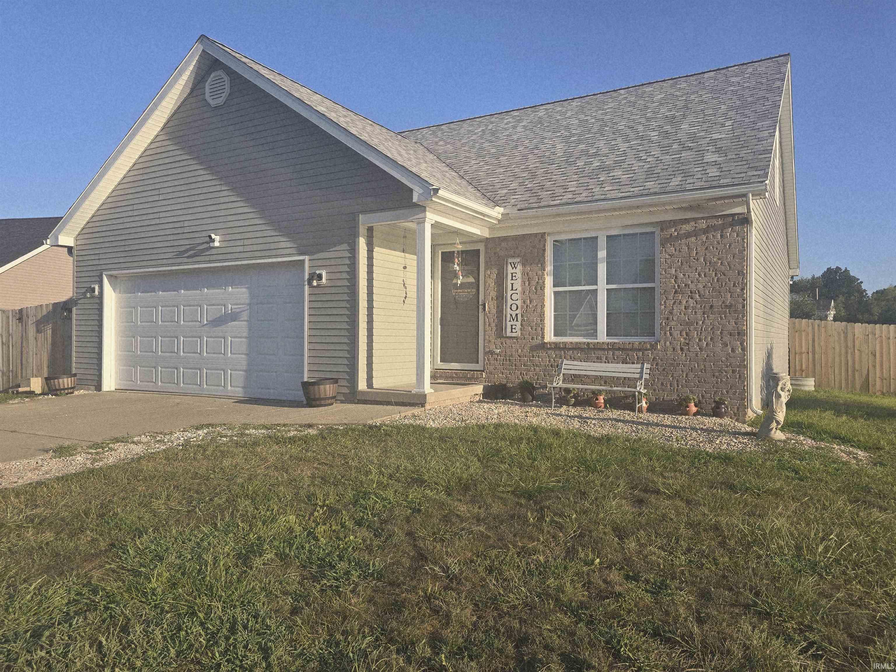 Homes for sale in Newburgh, IN | 1918 St Lucia Dr, Newburgh, IN 47630 | MLS# 202533440