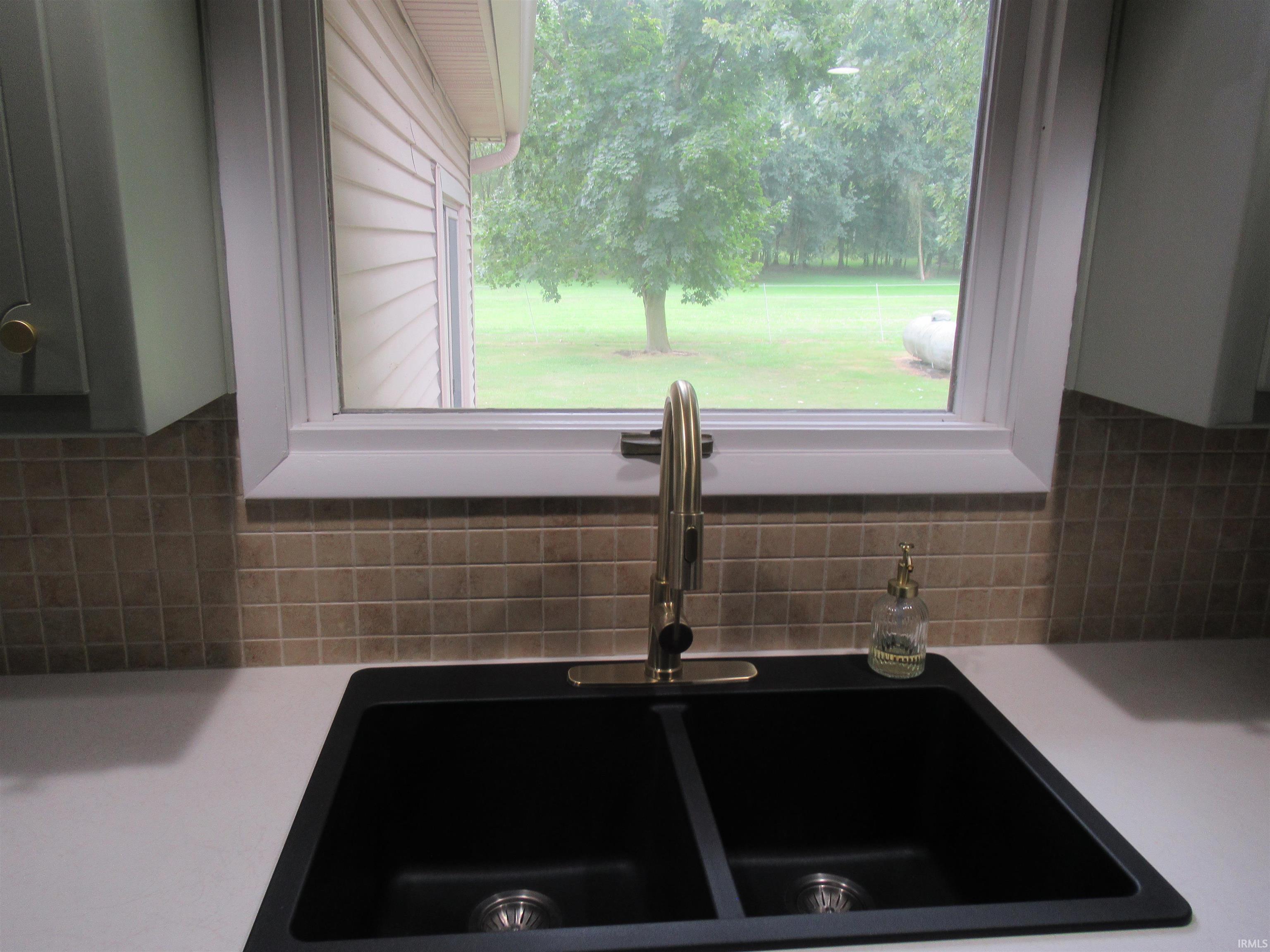 Photo 23 of 1530 N Terrace Hills Road