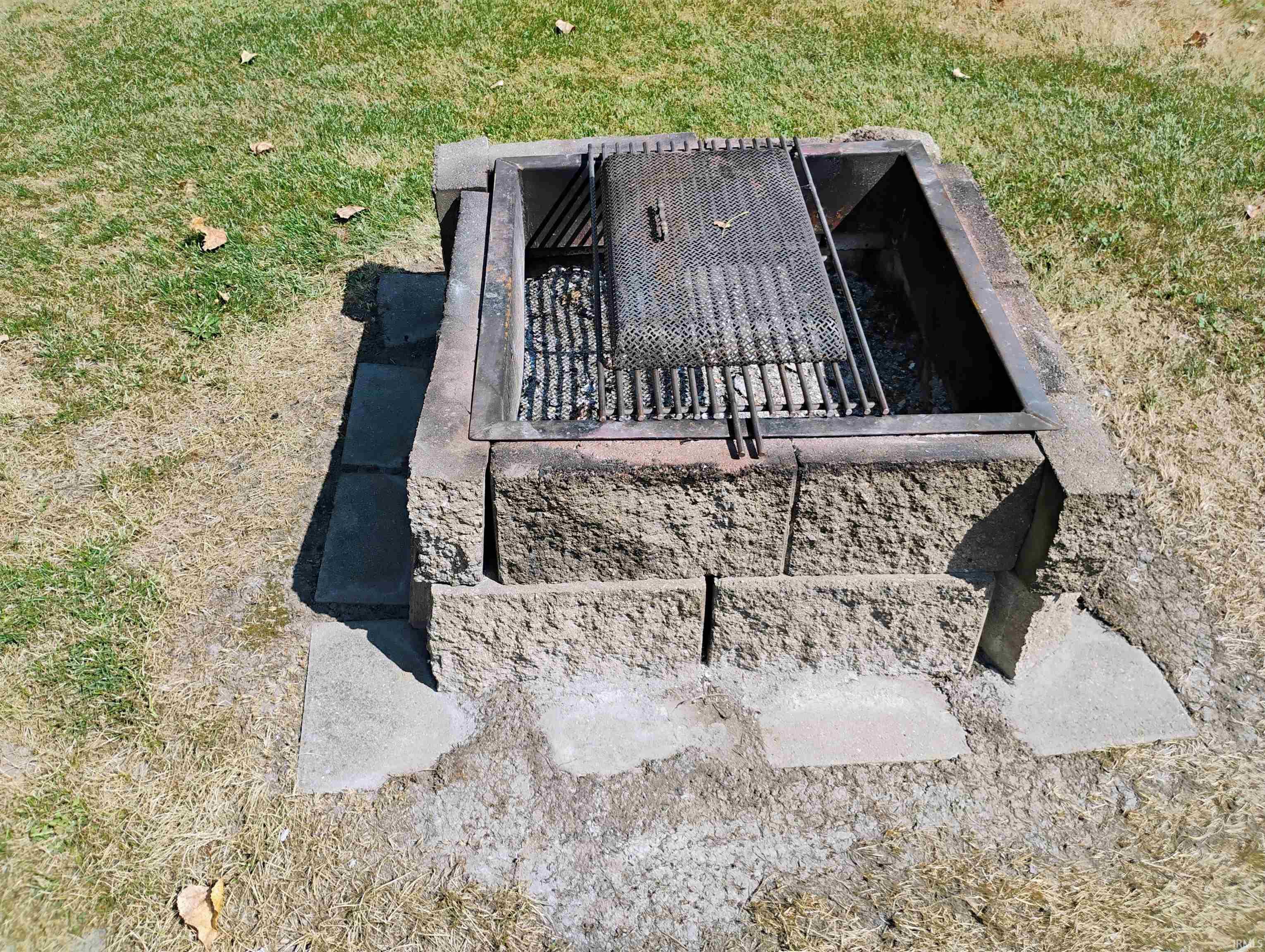 Photo 5 of 1530 N Terrace Hills Road