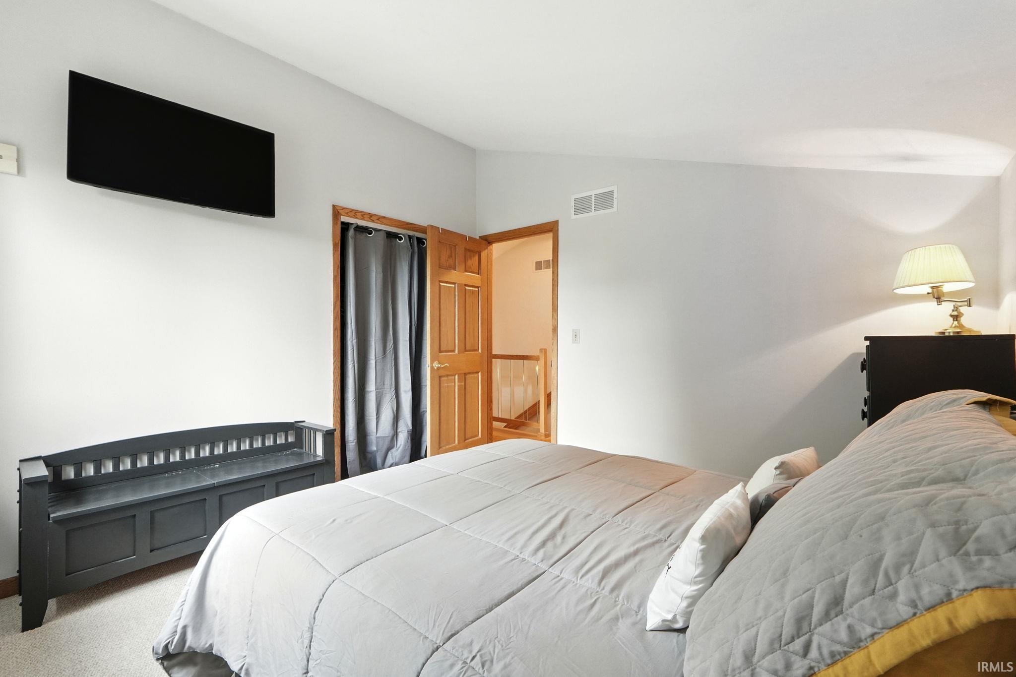 Photo 17 of 1716 Traders Crossing