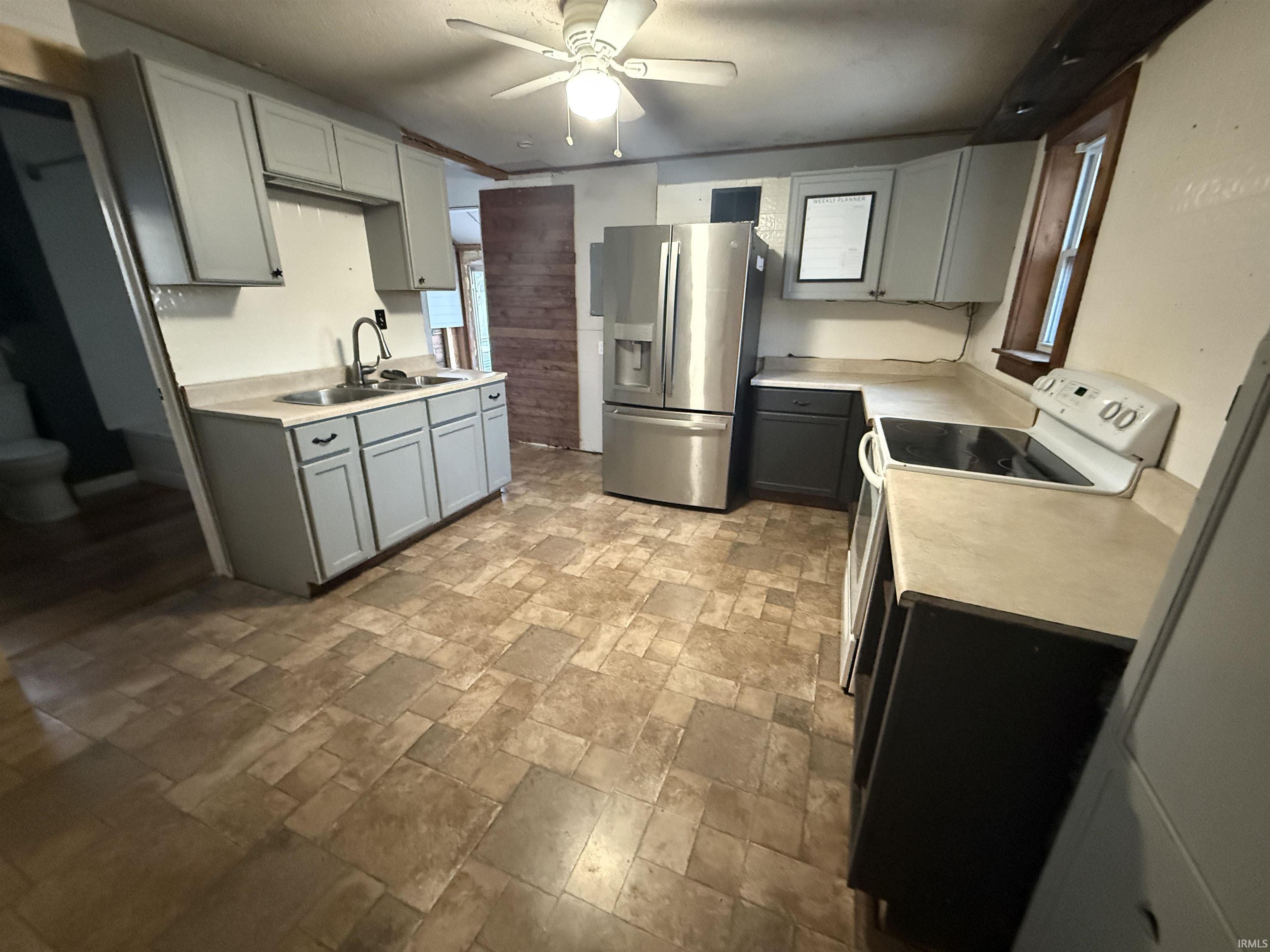 Homes for sale in Royal Center, IN | 204 Grant St, Royal Center, IN 46978 | MLS# 202533571