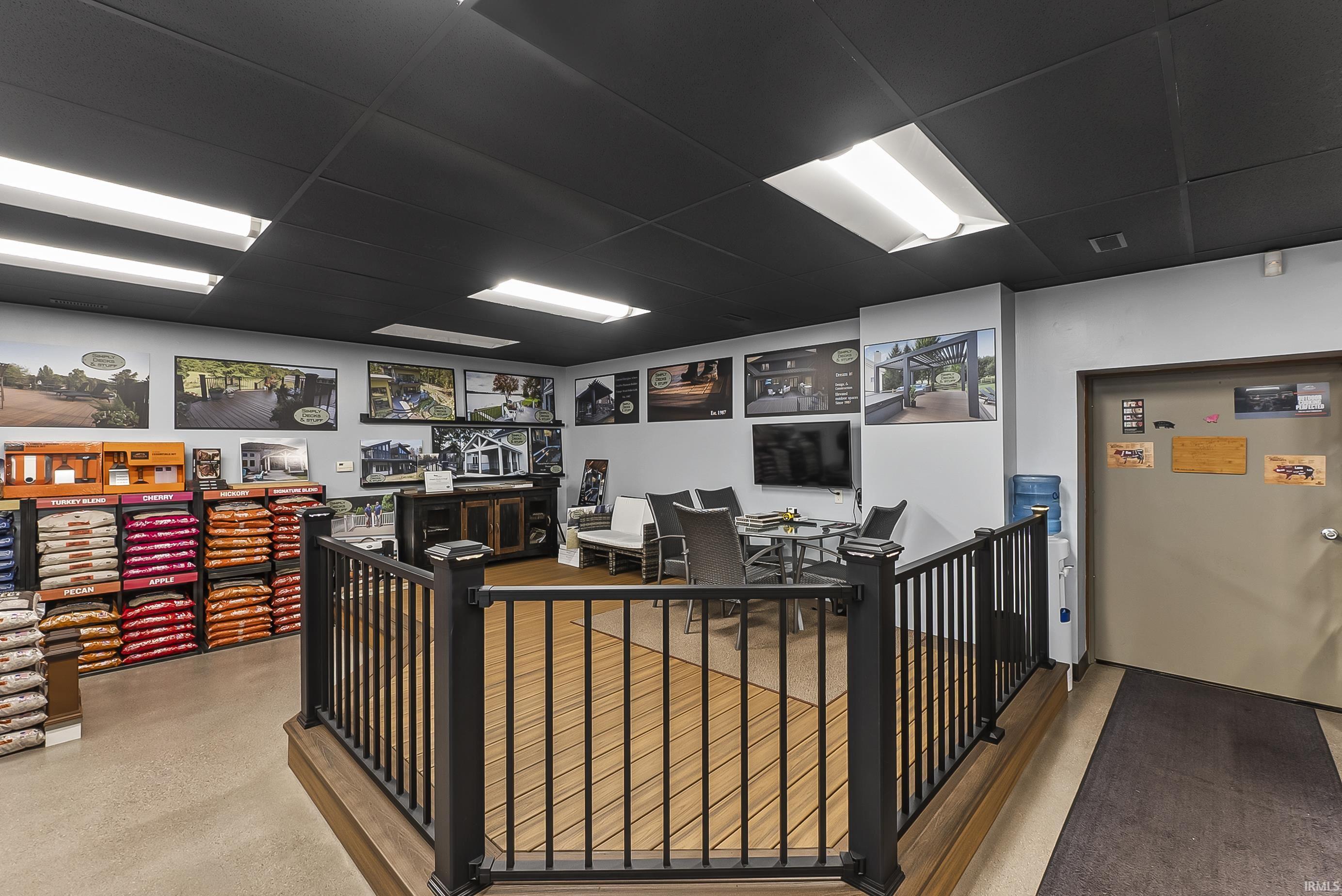 Photo 10 of 2332 N Clinton Street