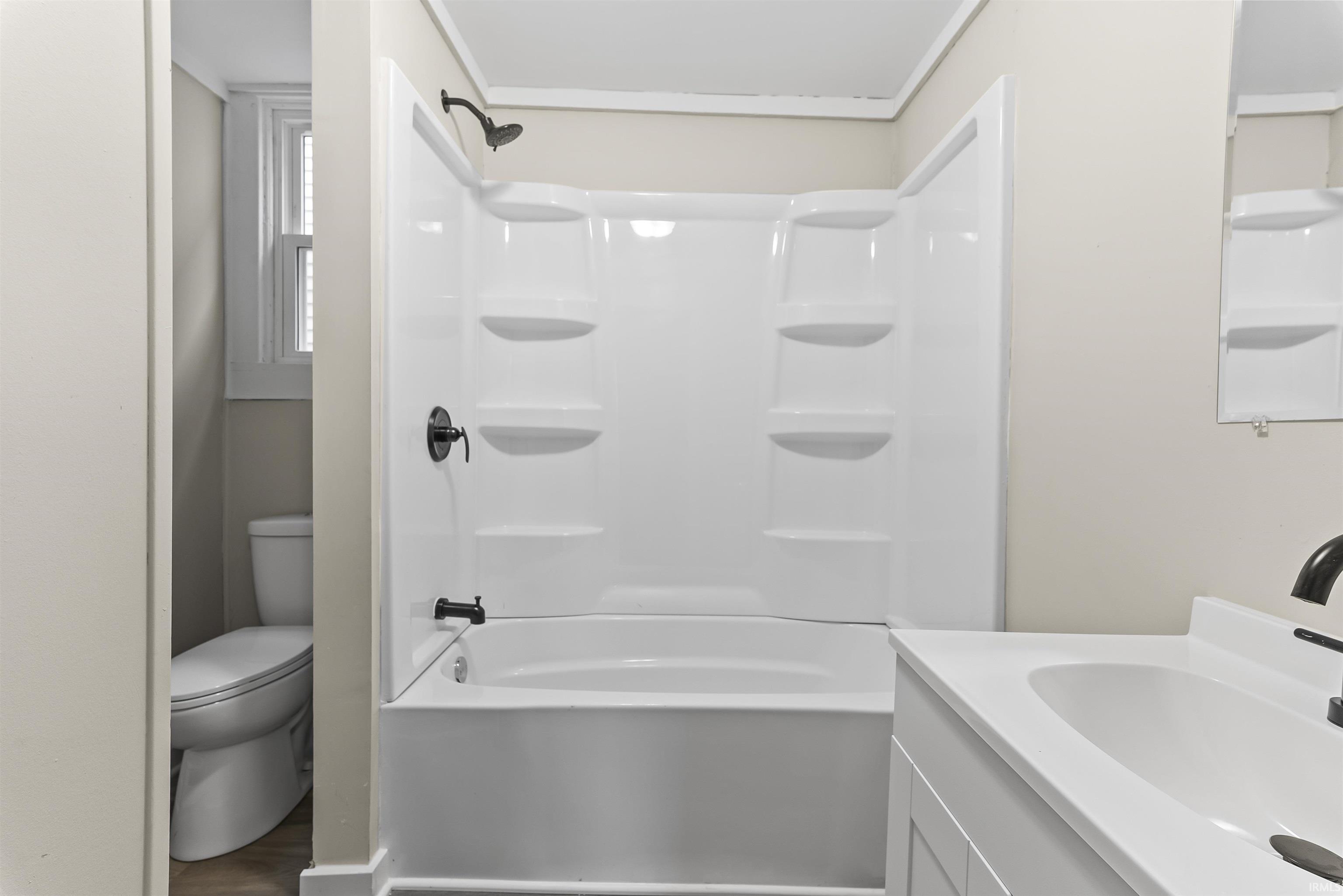 Photo 15 of 1004 Lincoln Avenue