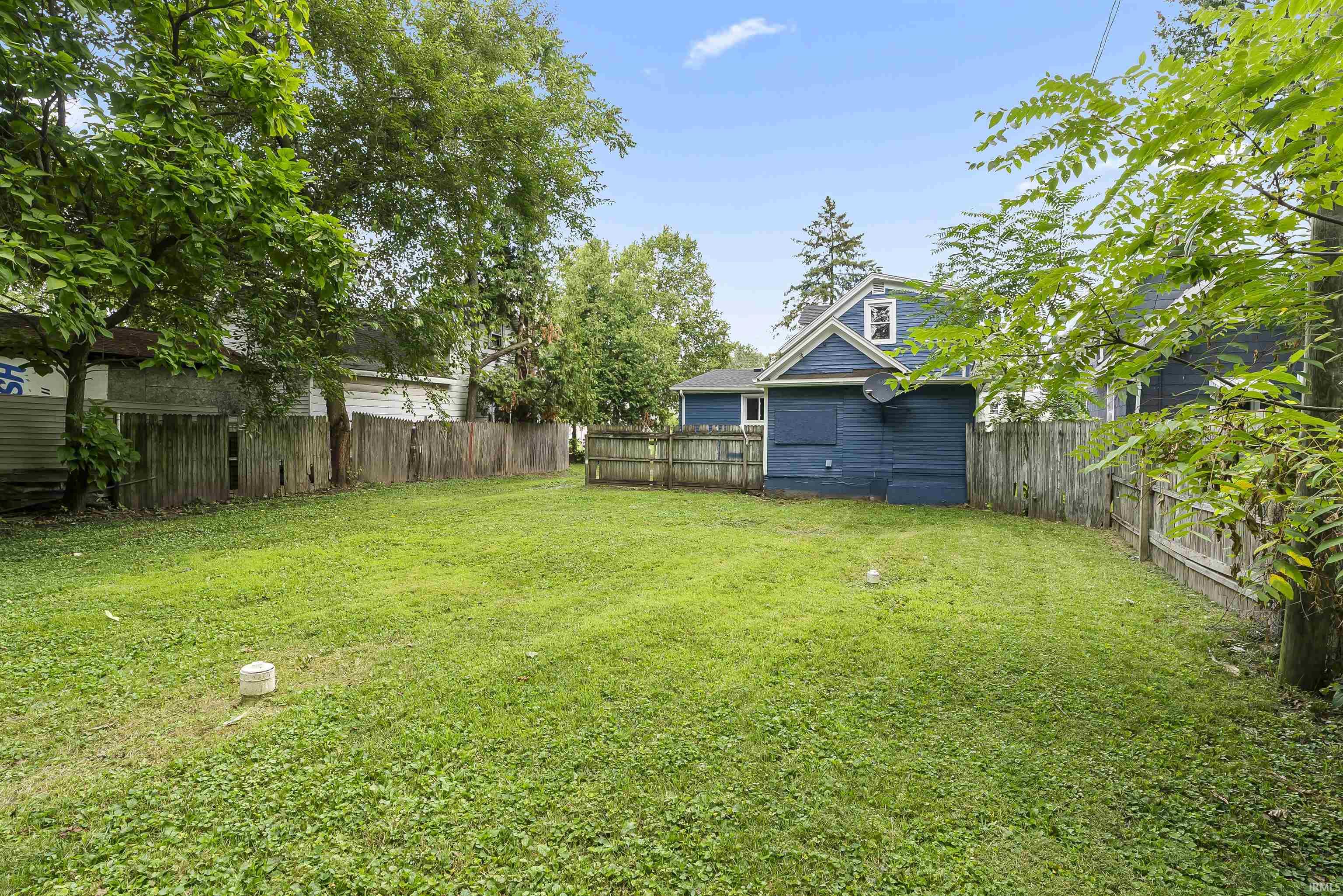 Photo 4 of 1767 Hale Avenue