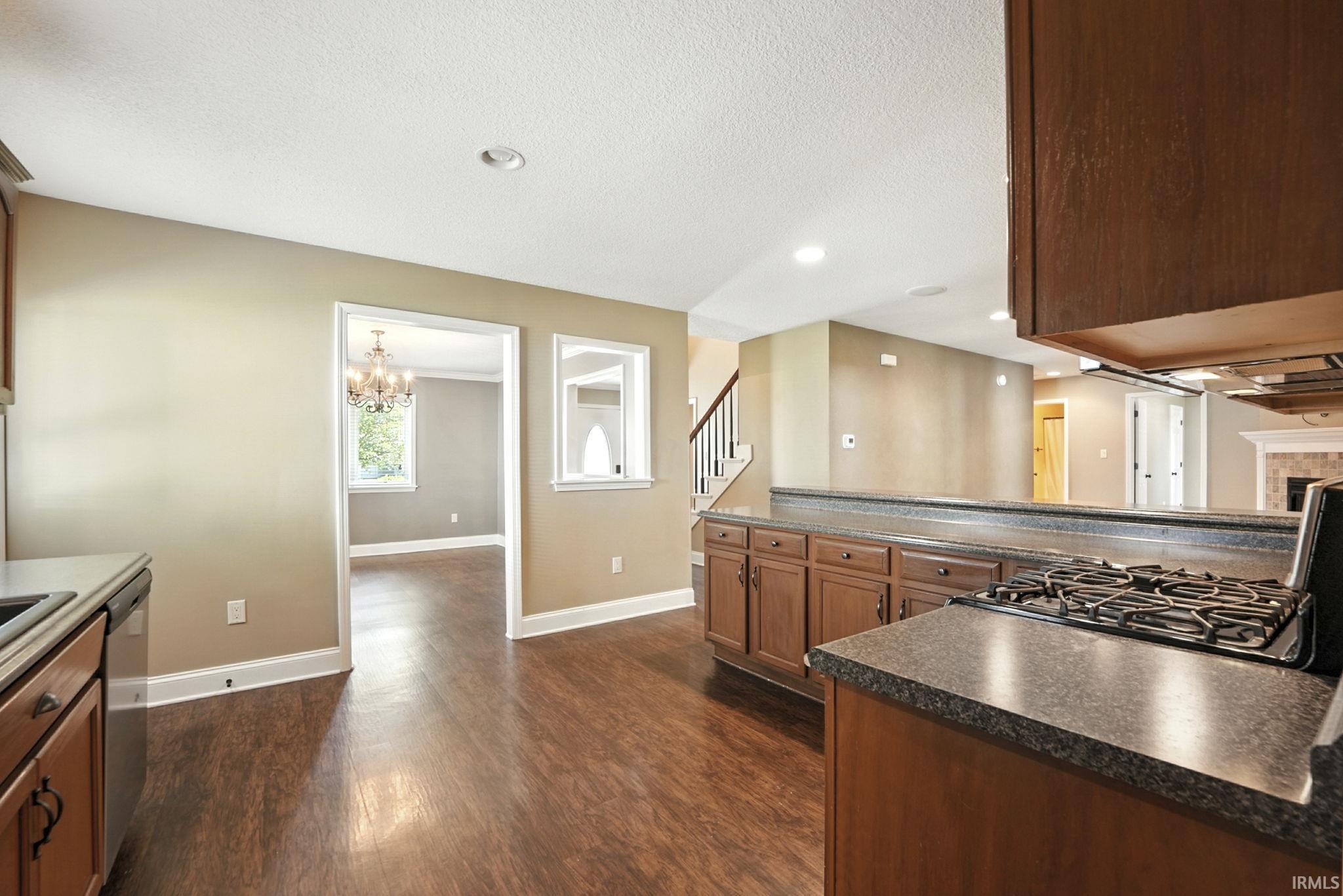 Photo 12 of 12707 Elsworth Street